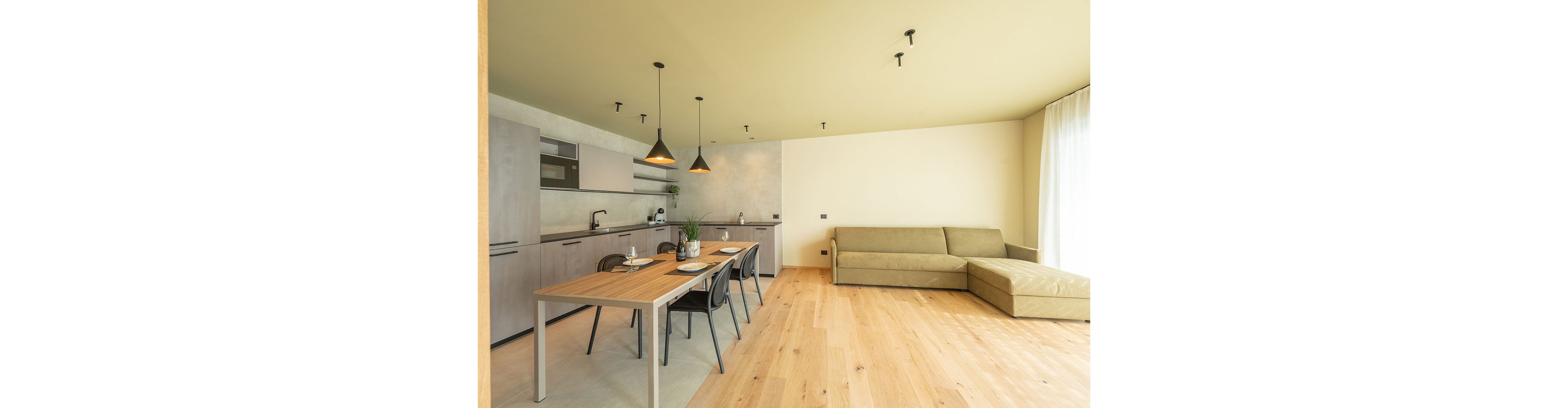 Etra Suites & Apartments