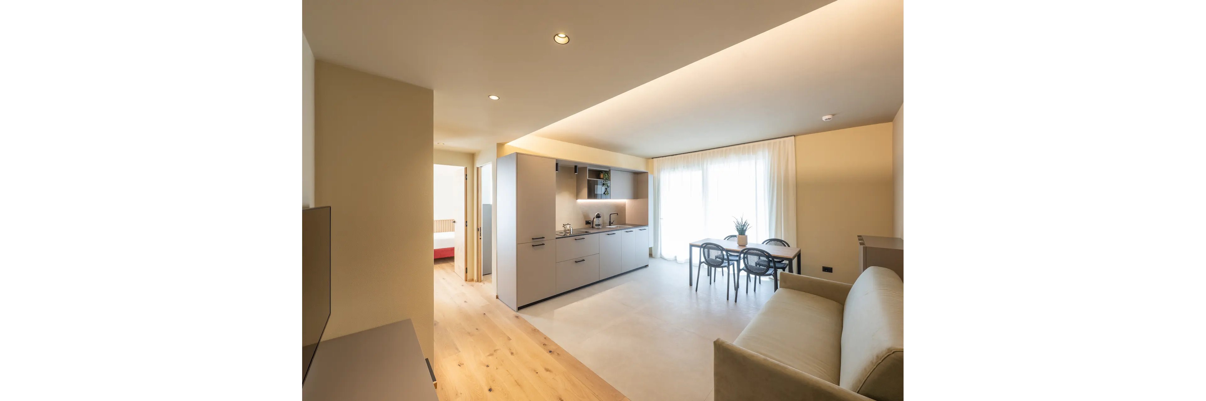 Etra Suites & Apartments