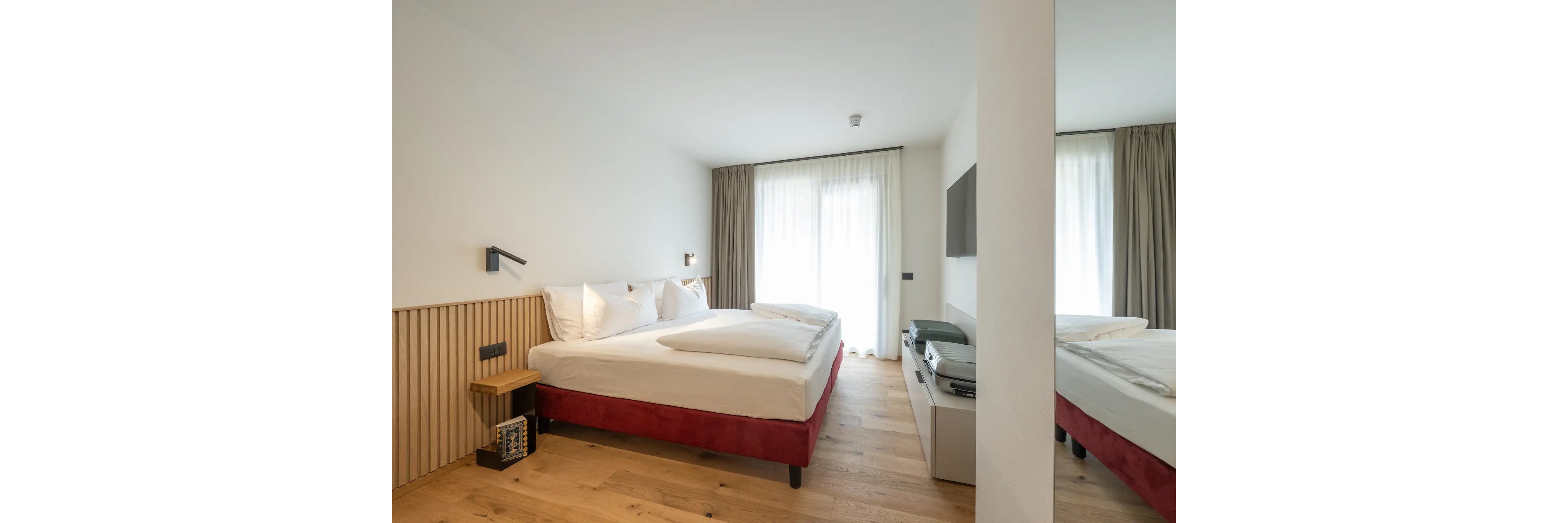 Etra Suites & Apartments