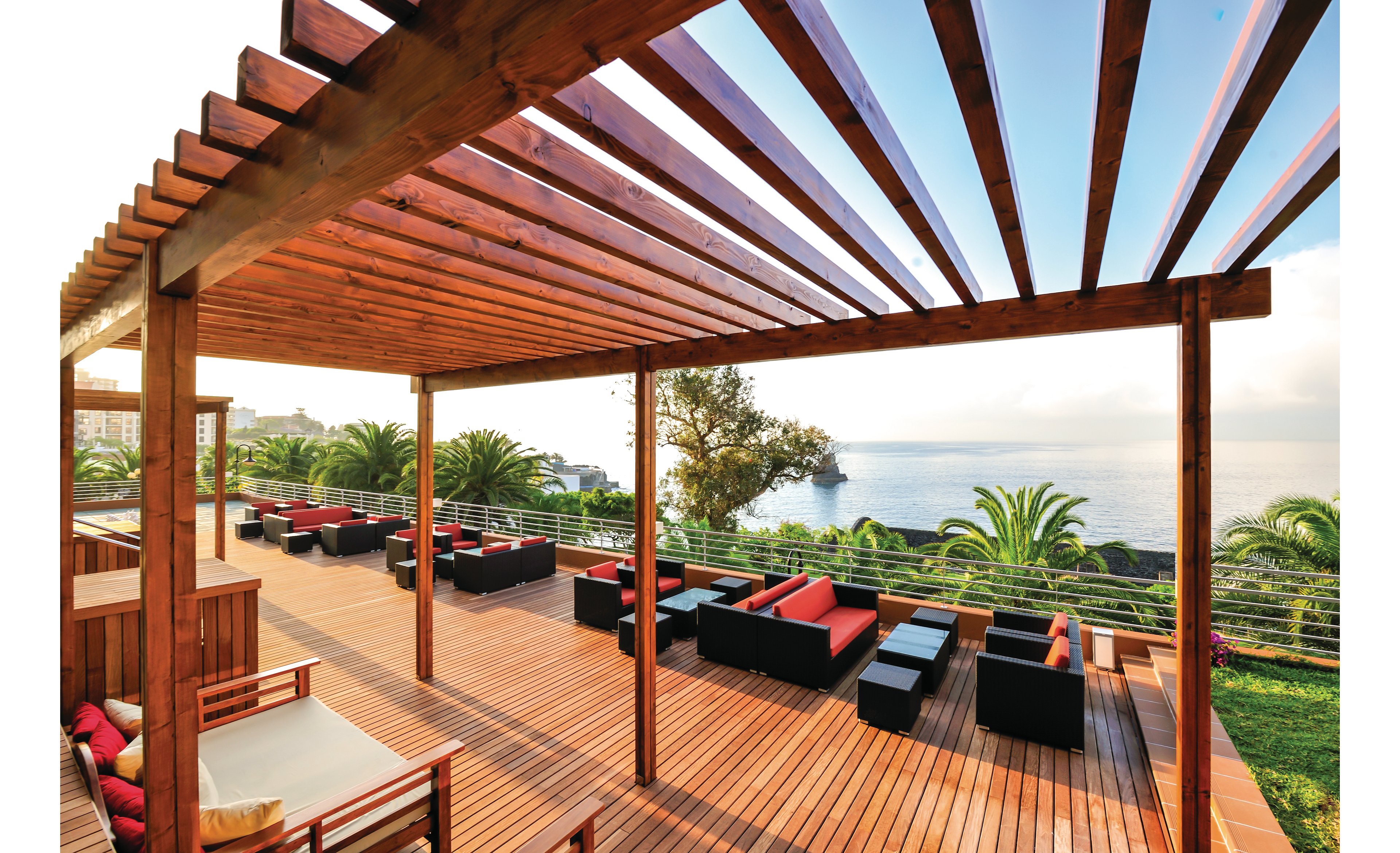 Pestana Promenade Ocean Resort Hotel