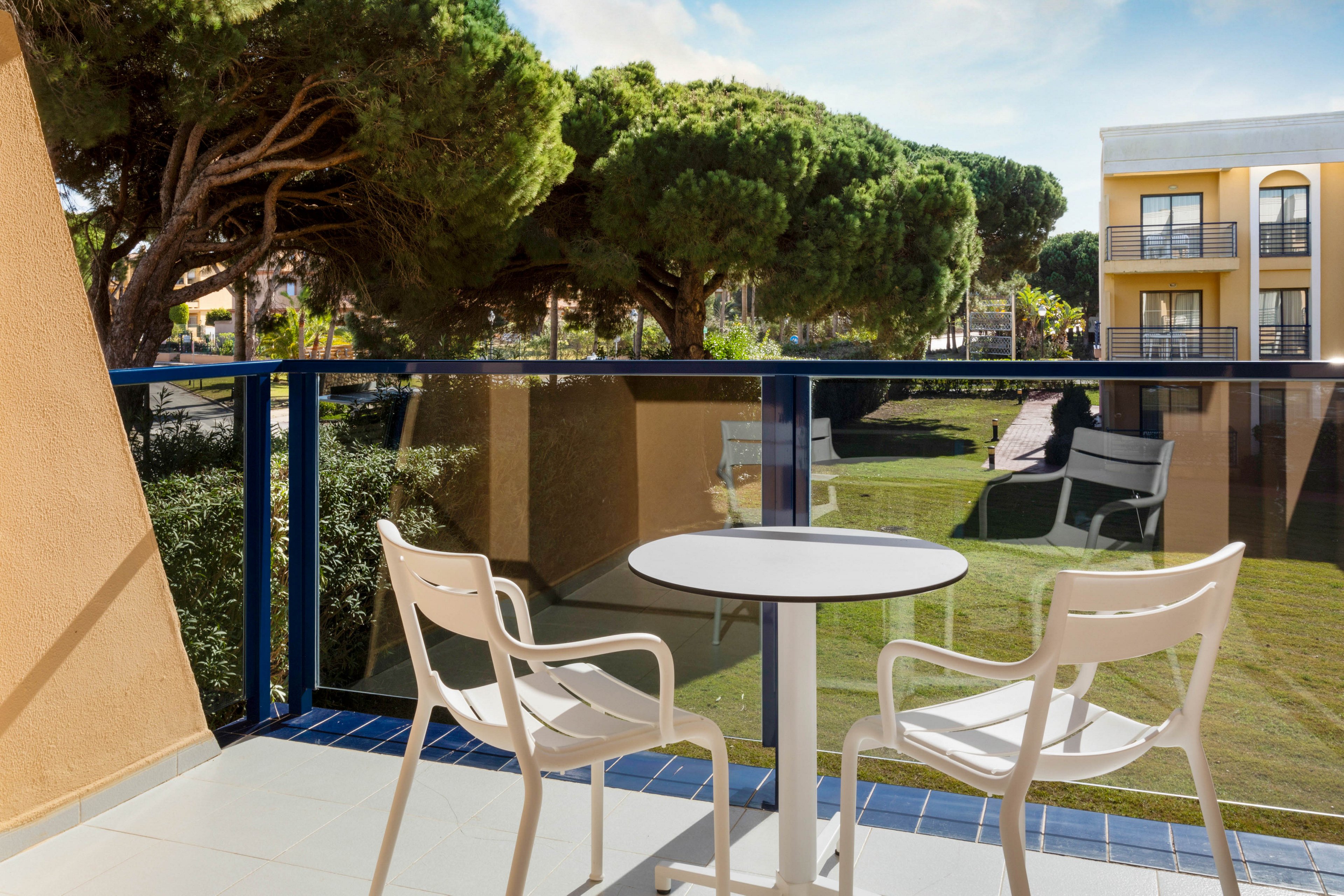 Sol Sancti Petri Apartments