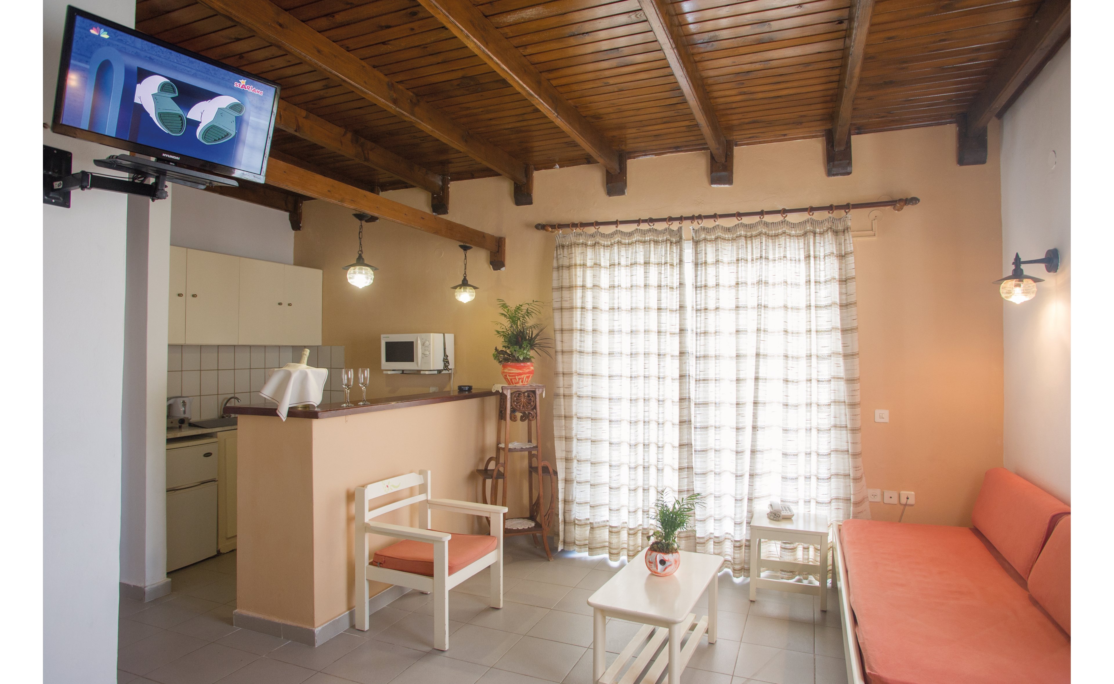 Anagenessis Village Hotel