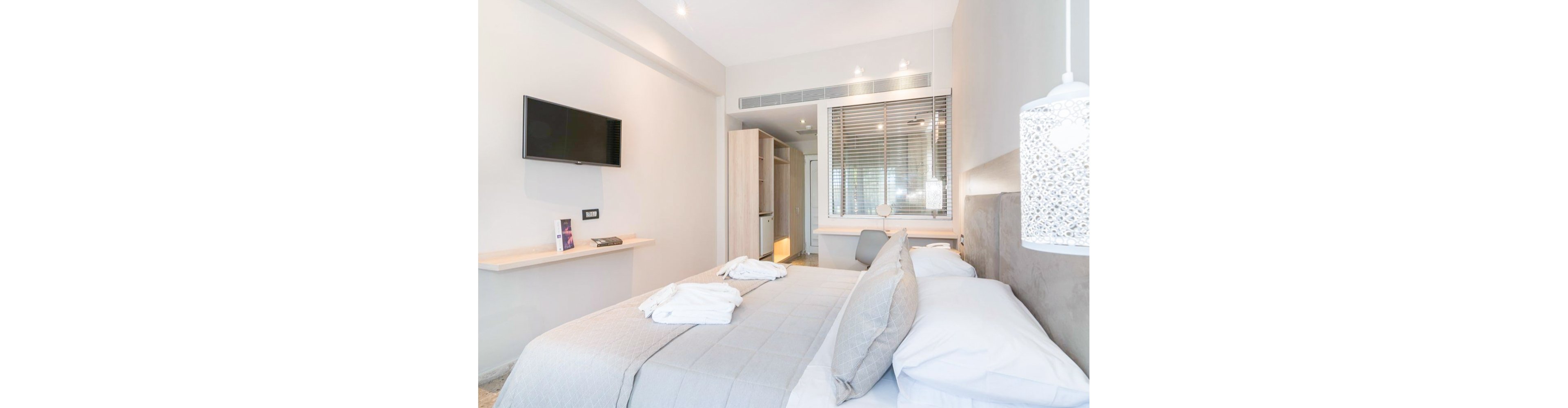 Venus Hotel & Suites