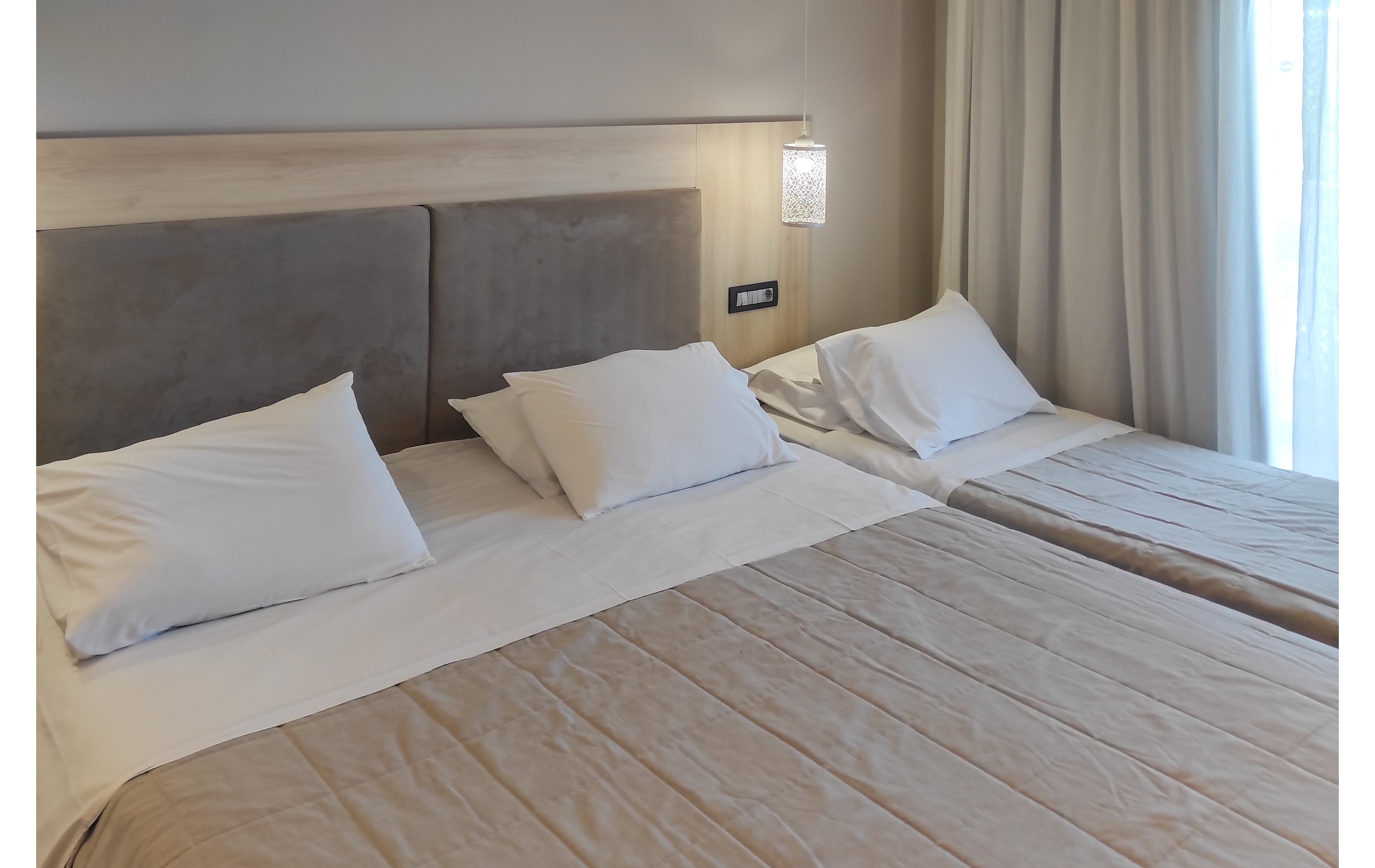 Venus Hotel & Suites