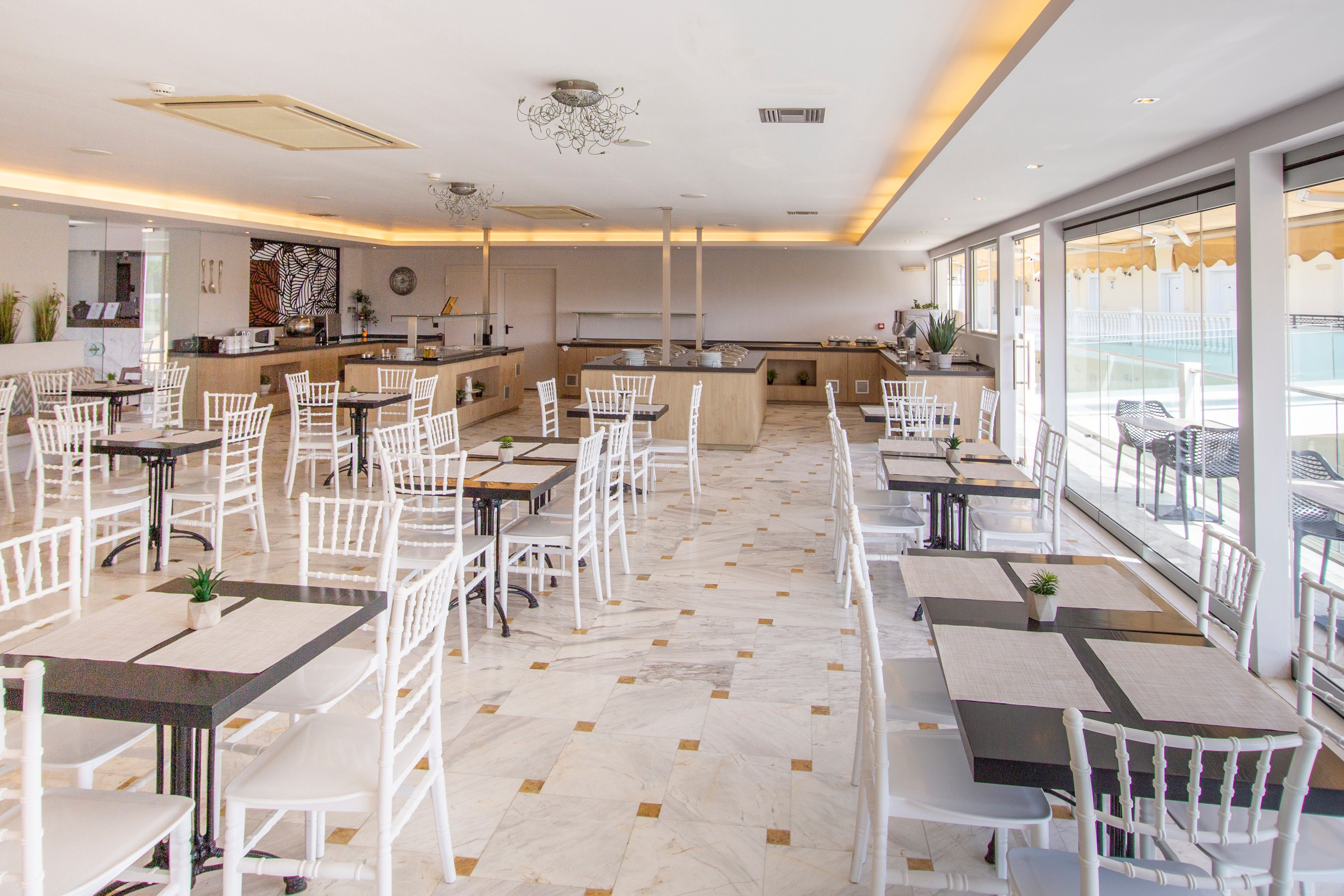 Venus Hotel & Suites