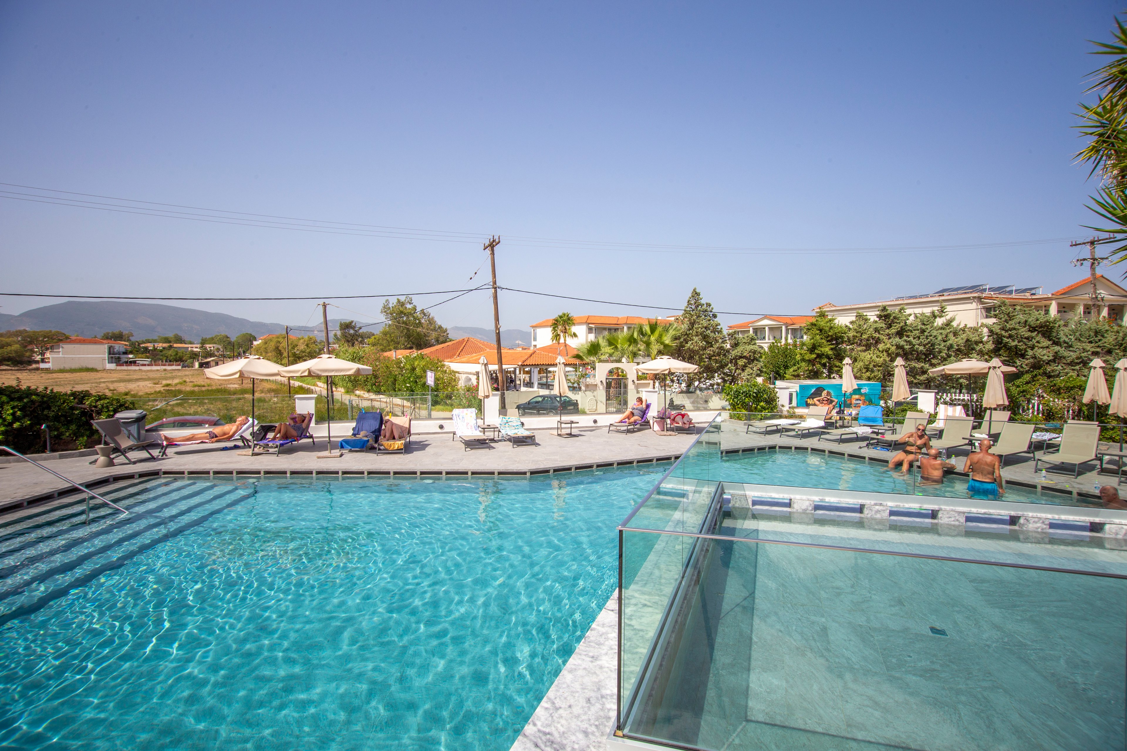 Venus Hotel & Suites