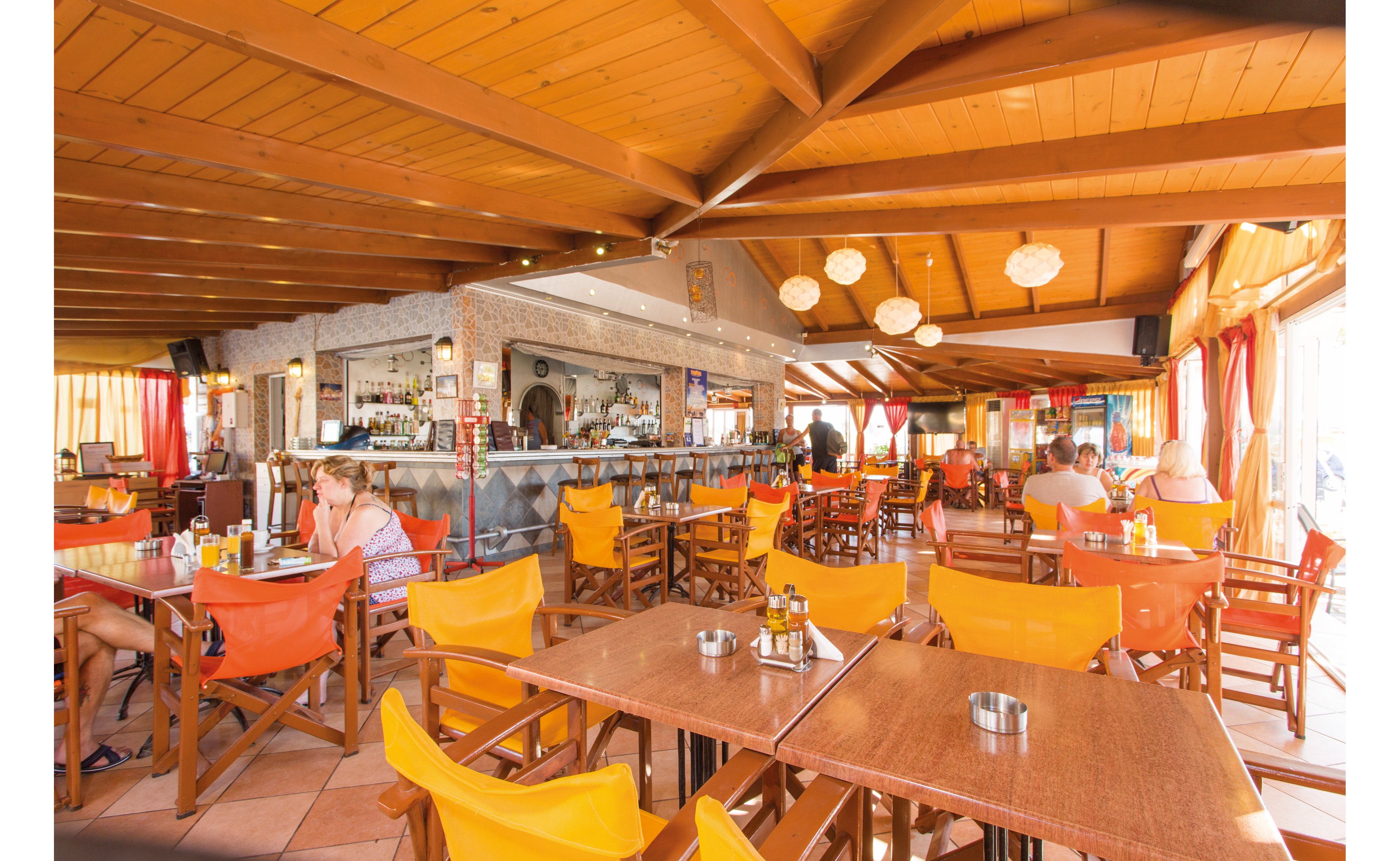 Panorama Studios & Apartments