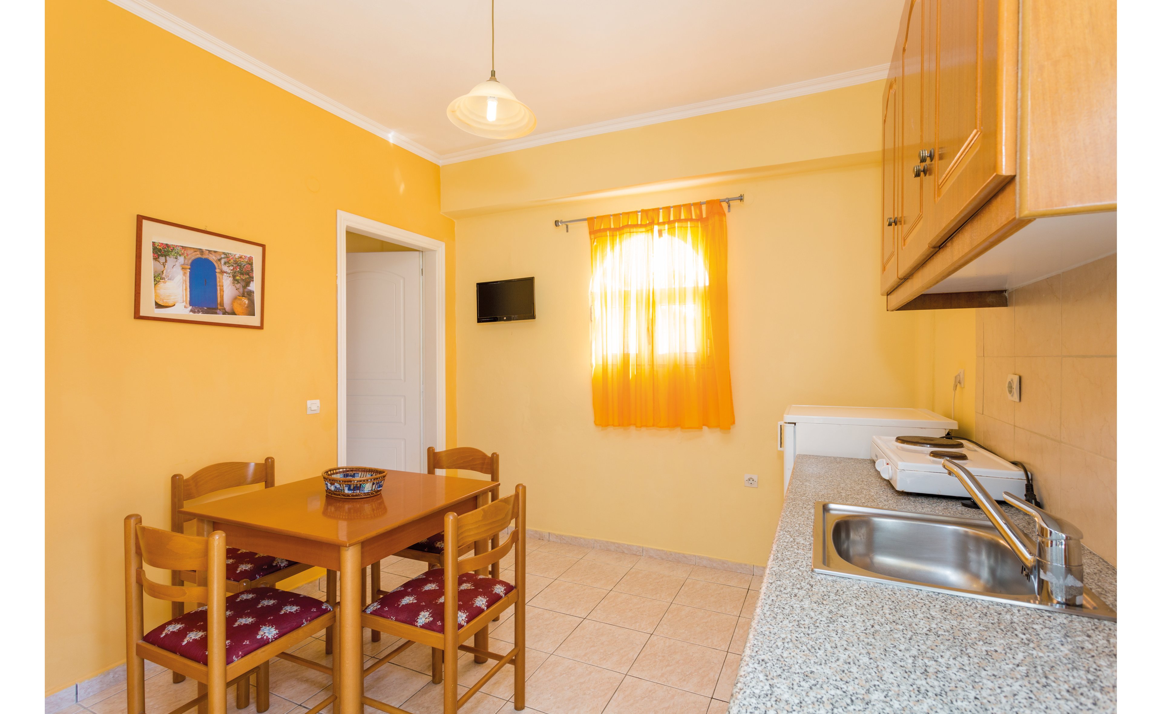 Panorama Studios & Apartments