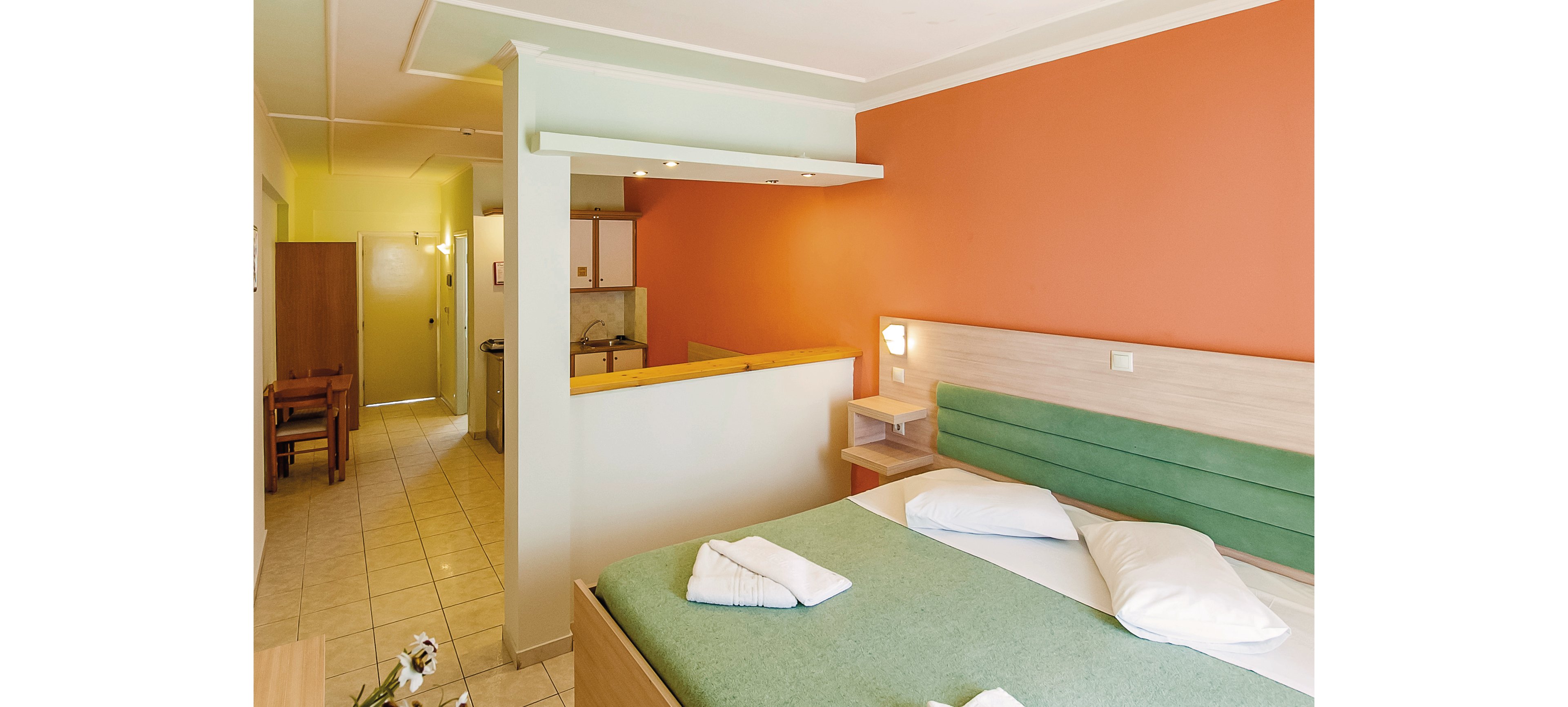 Zante Plaza Hotel & Apartments