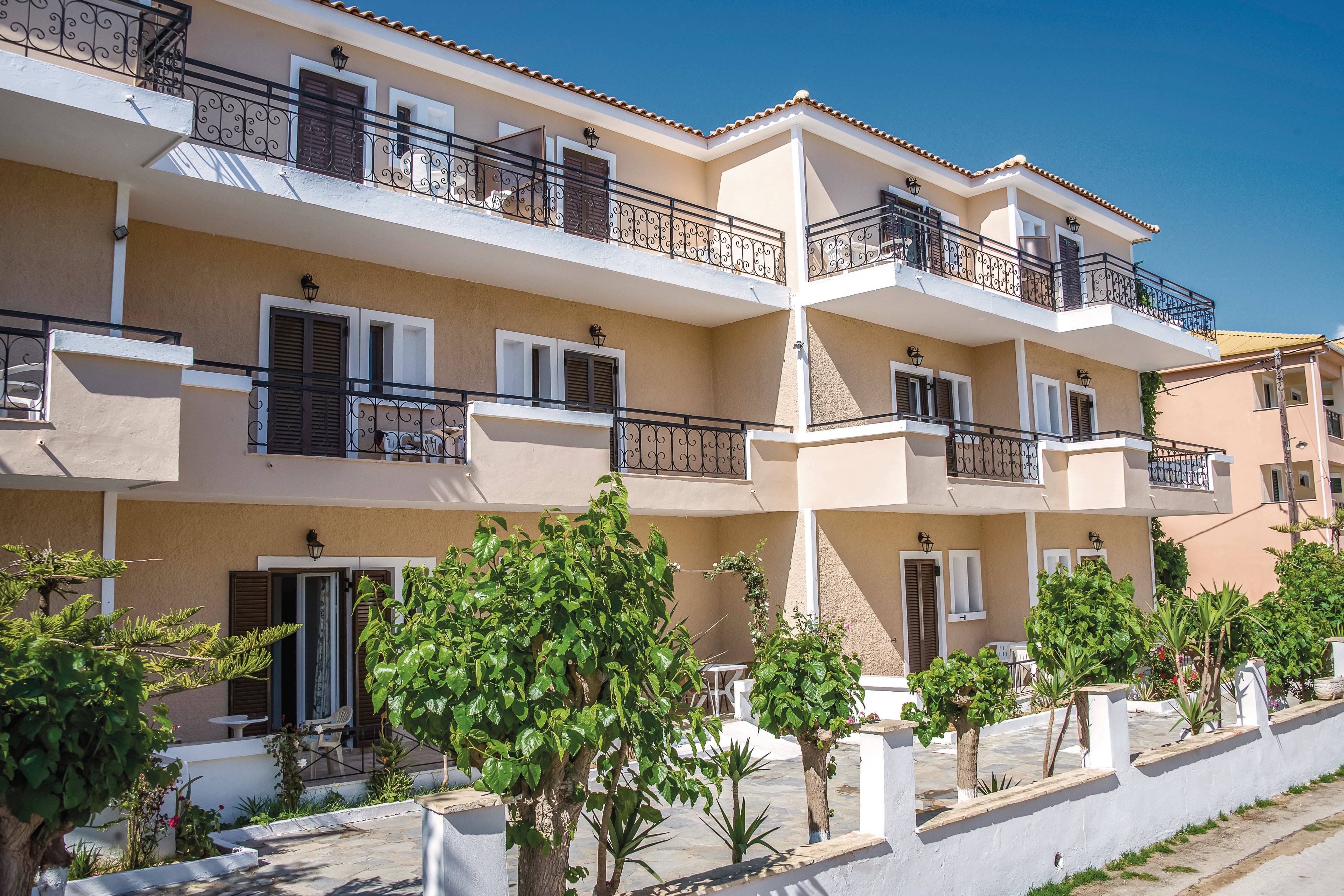 Zante Plaza Hotel & Apartments