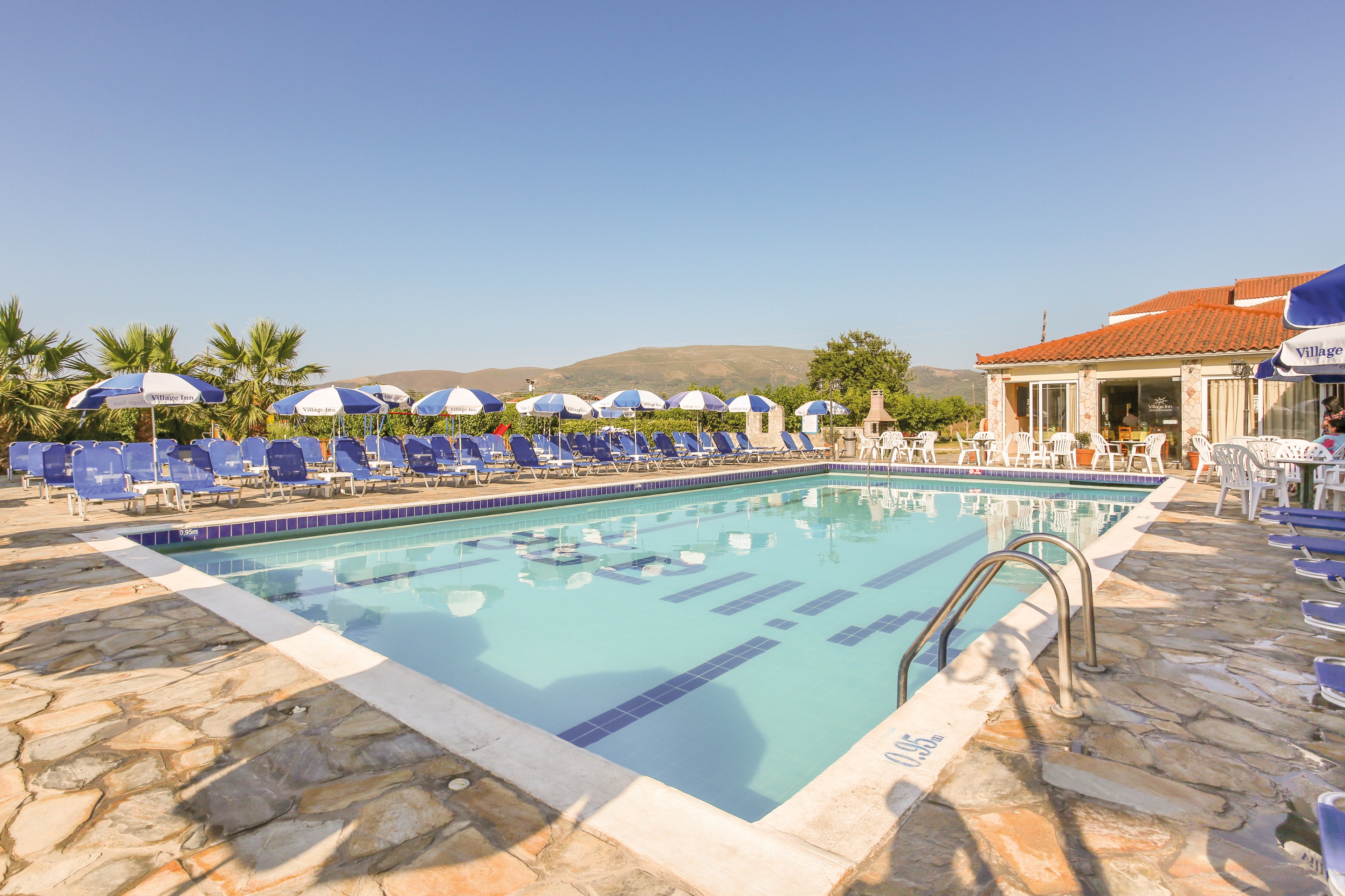 Village Inn Studios and Family Apartments