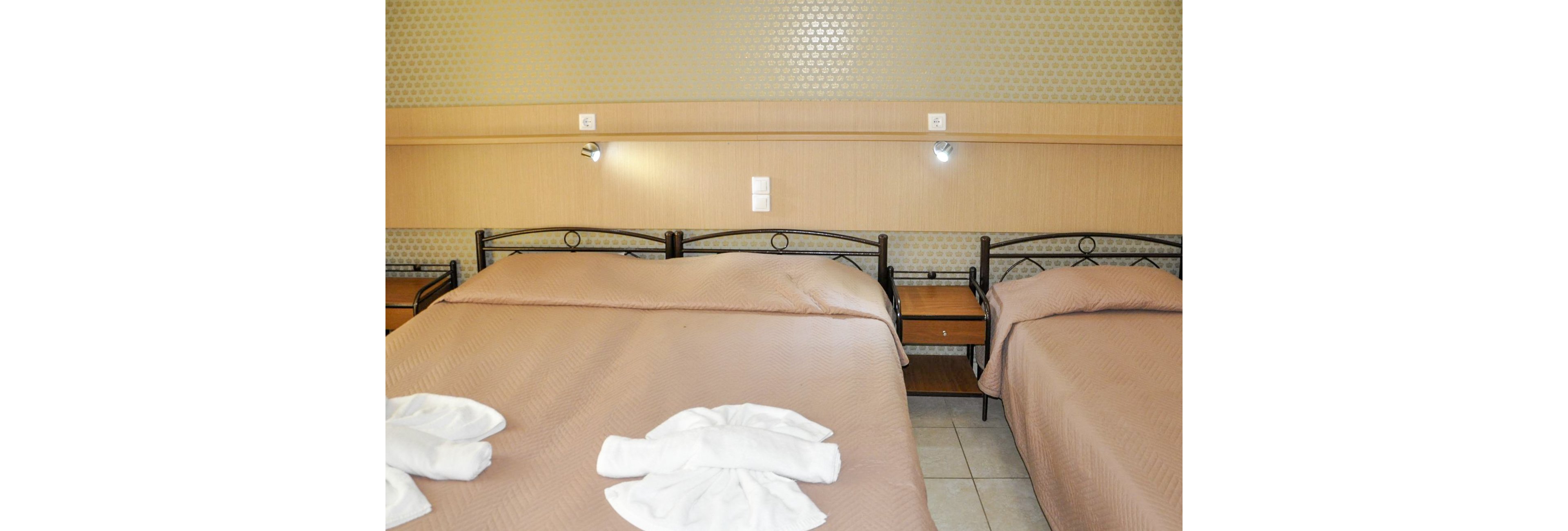 Maria Studios & Apartments