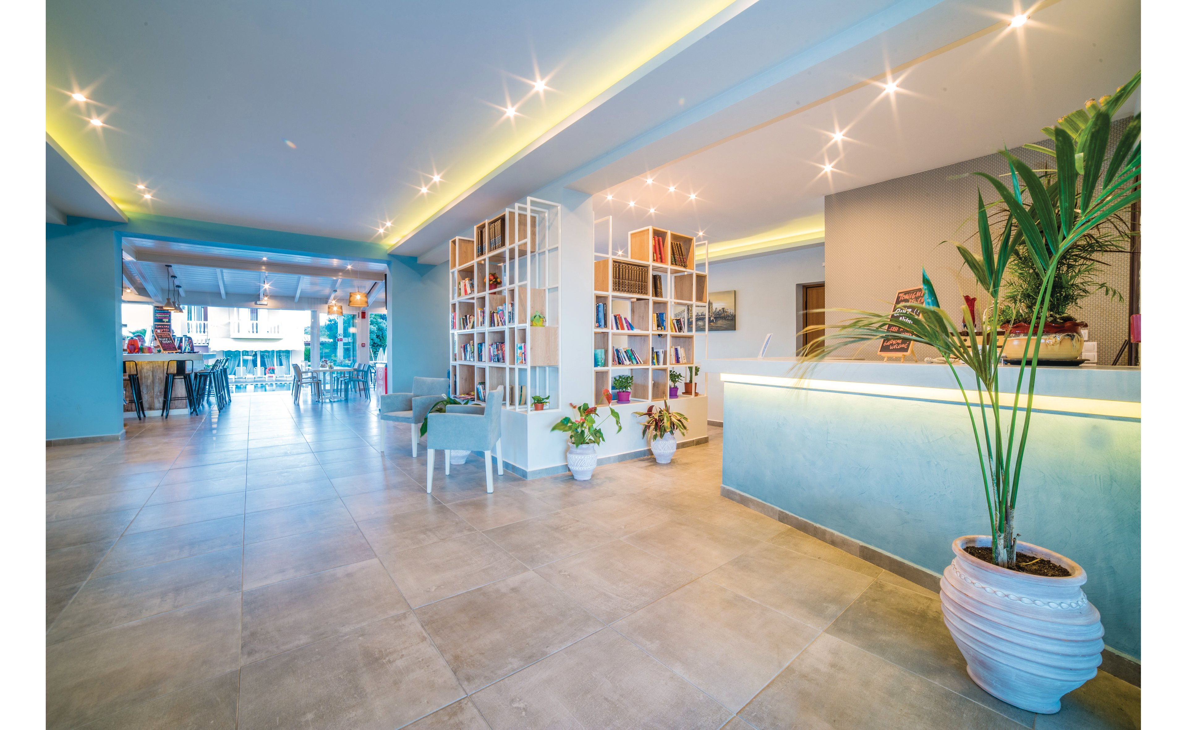 Maria Studios & Apartments