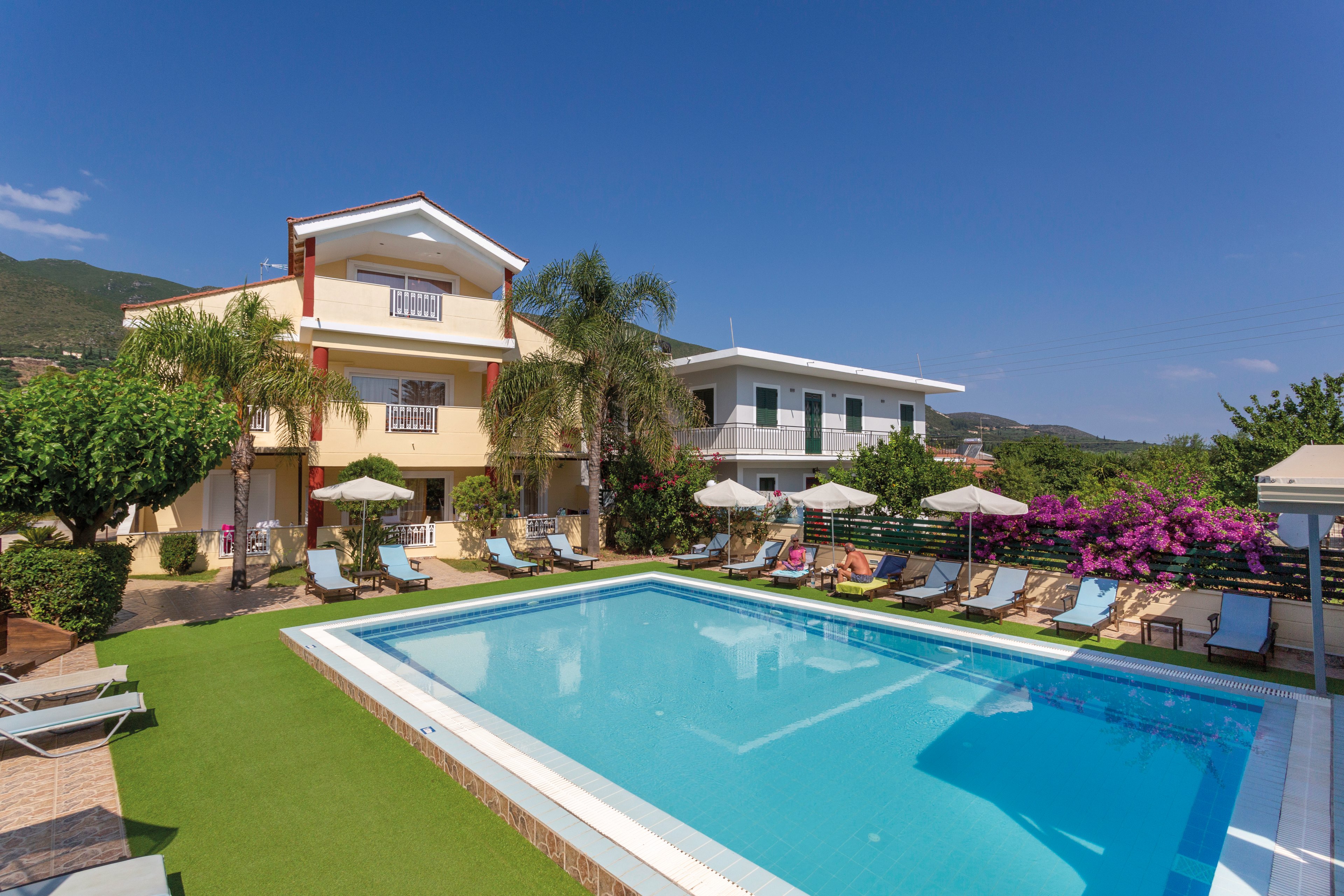 Oscar Villa and Studios