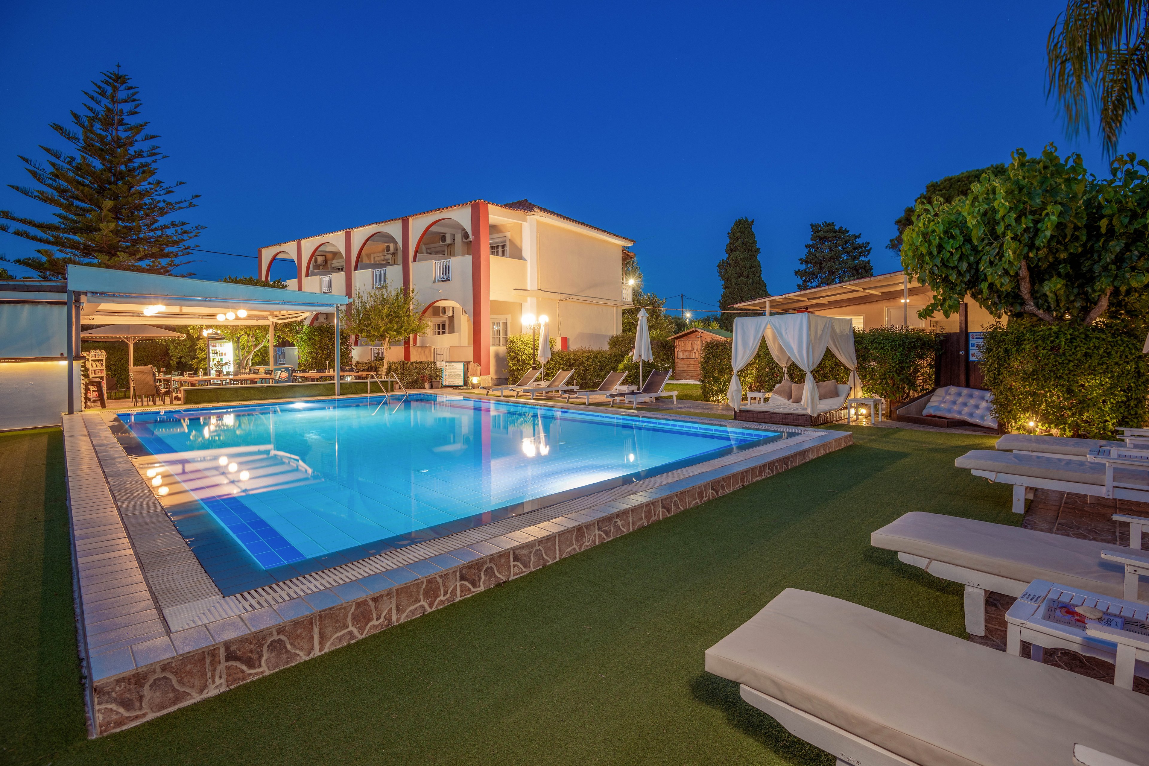 Oscar Villa and Studios