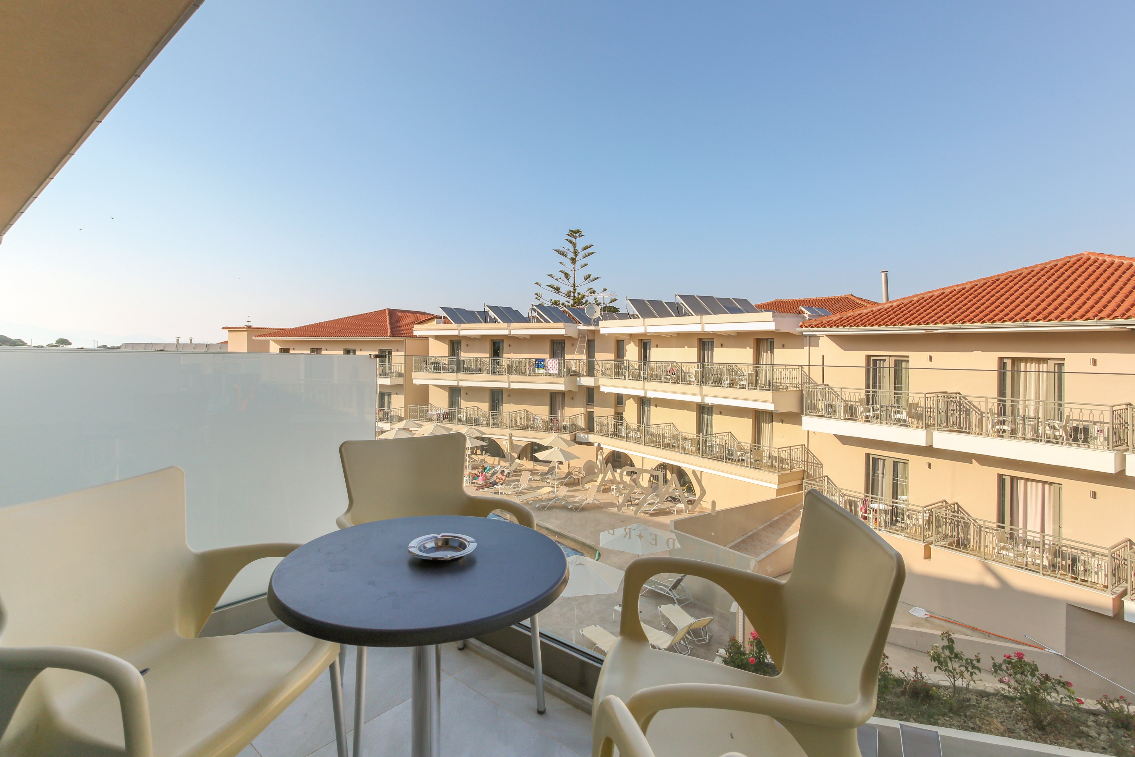 Karras Grande Resort