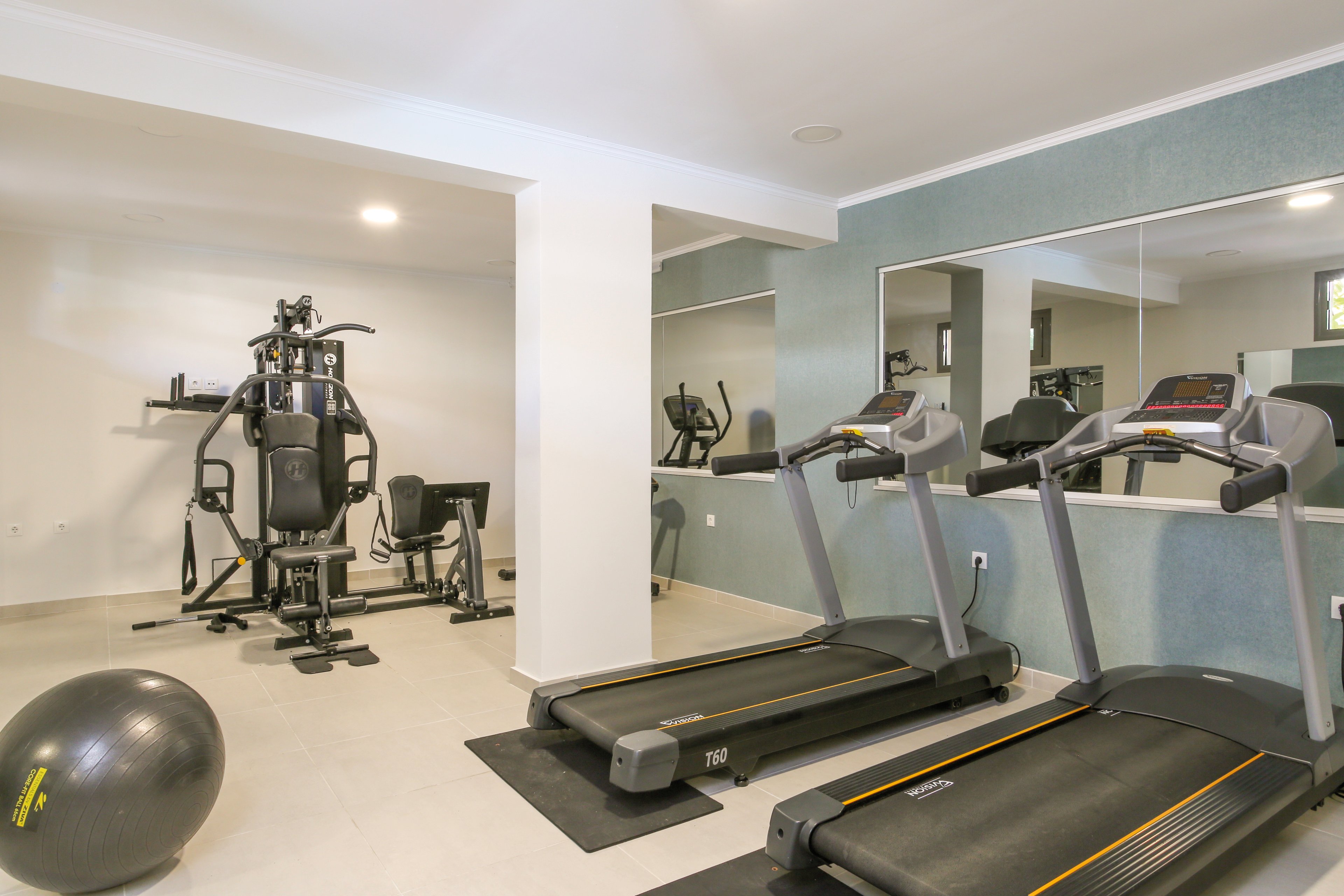 Karras Grande Resort