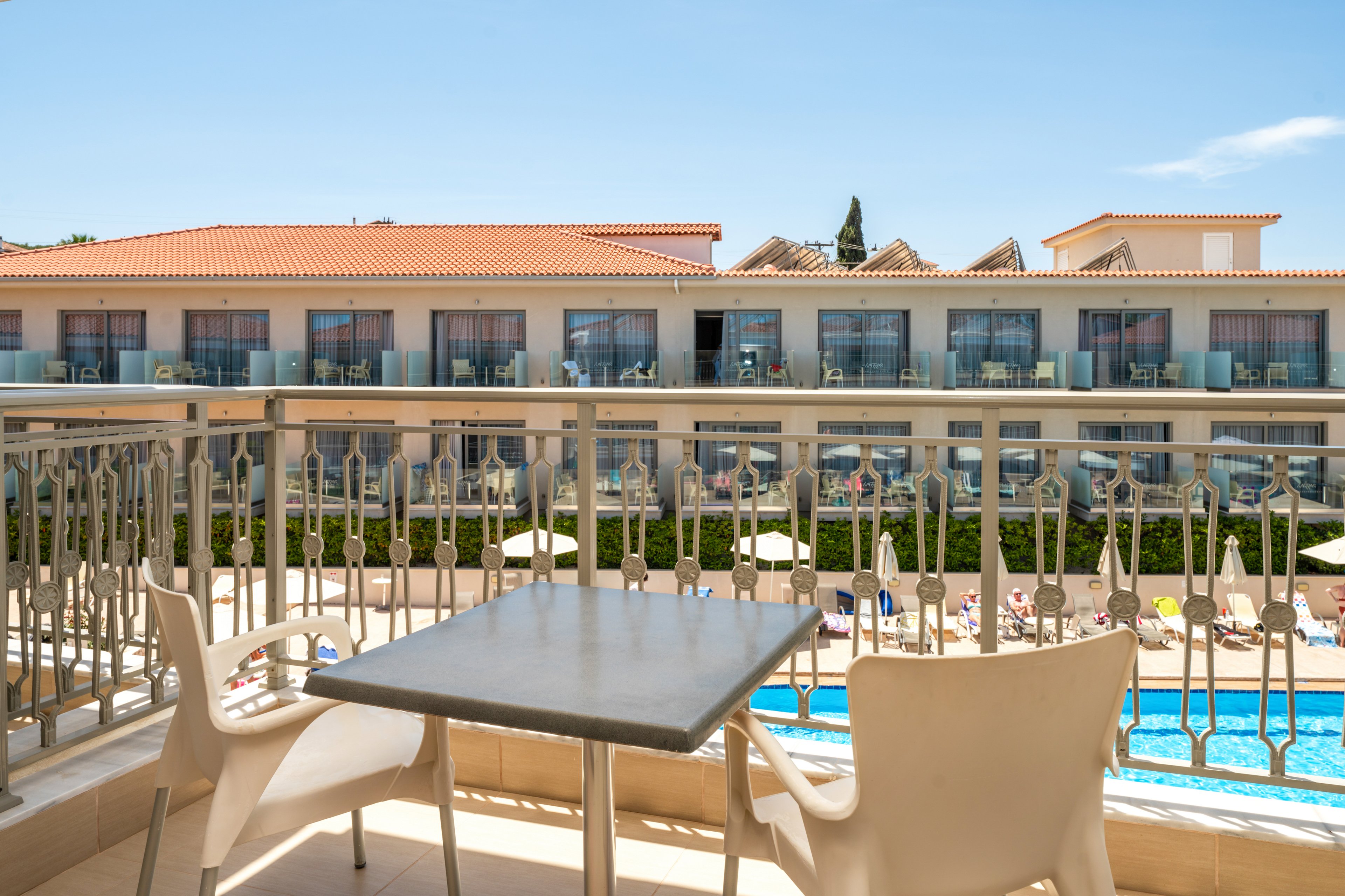 Karras Grande Resort