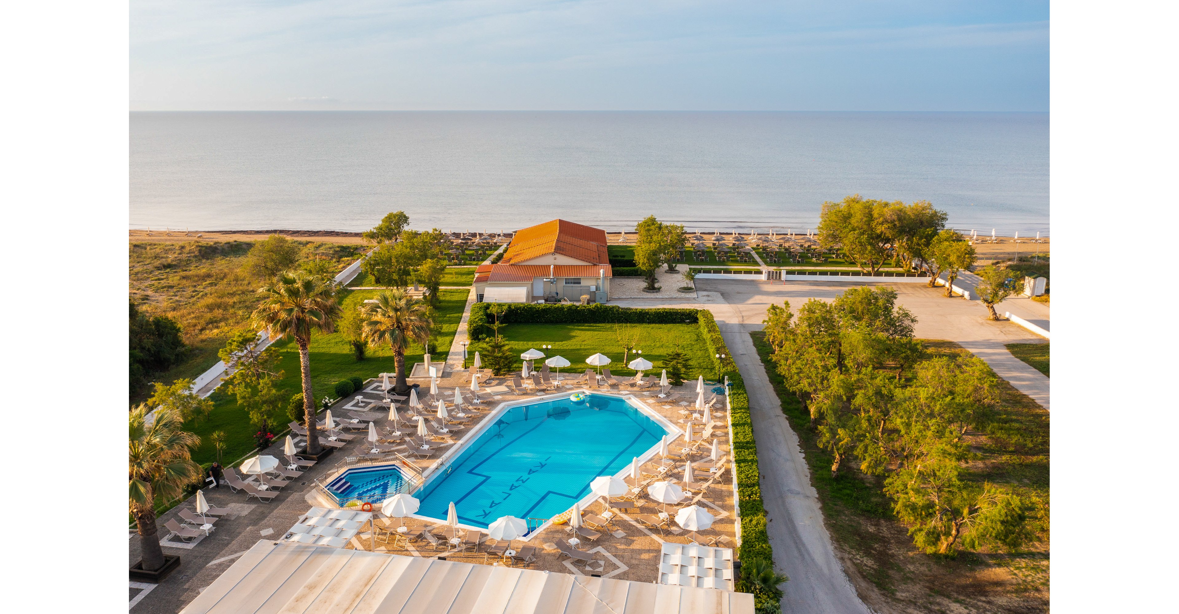 Kalamaki Beach Hotel