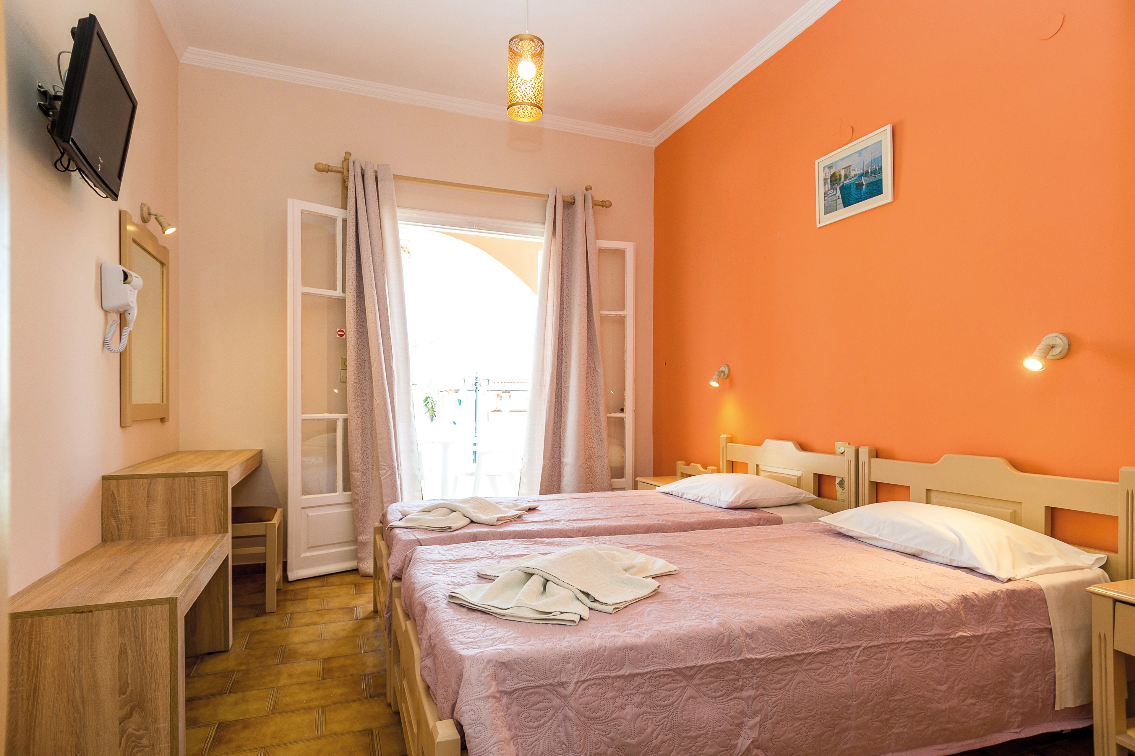 The Chill Inn formerly Pythari Studios