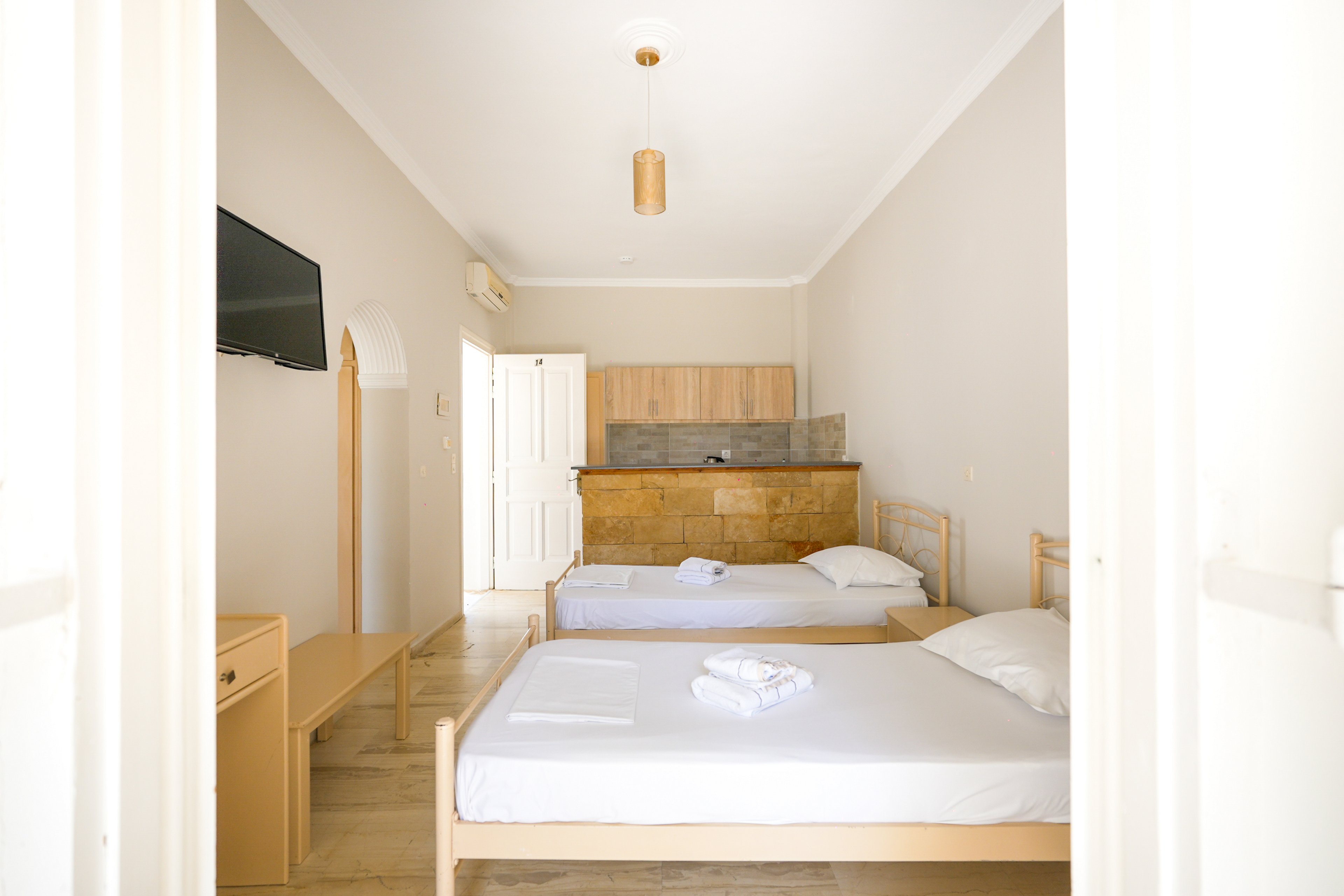 The Chill Inn formerly Pythari Studios