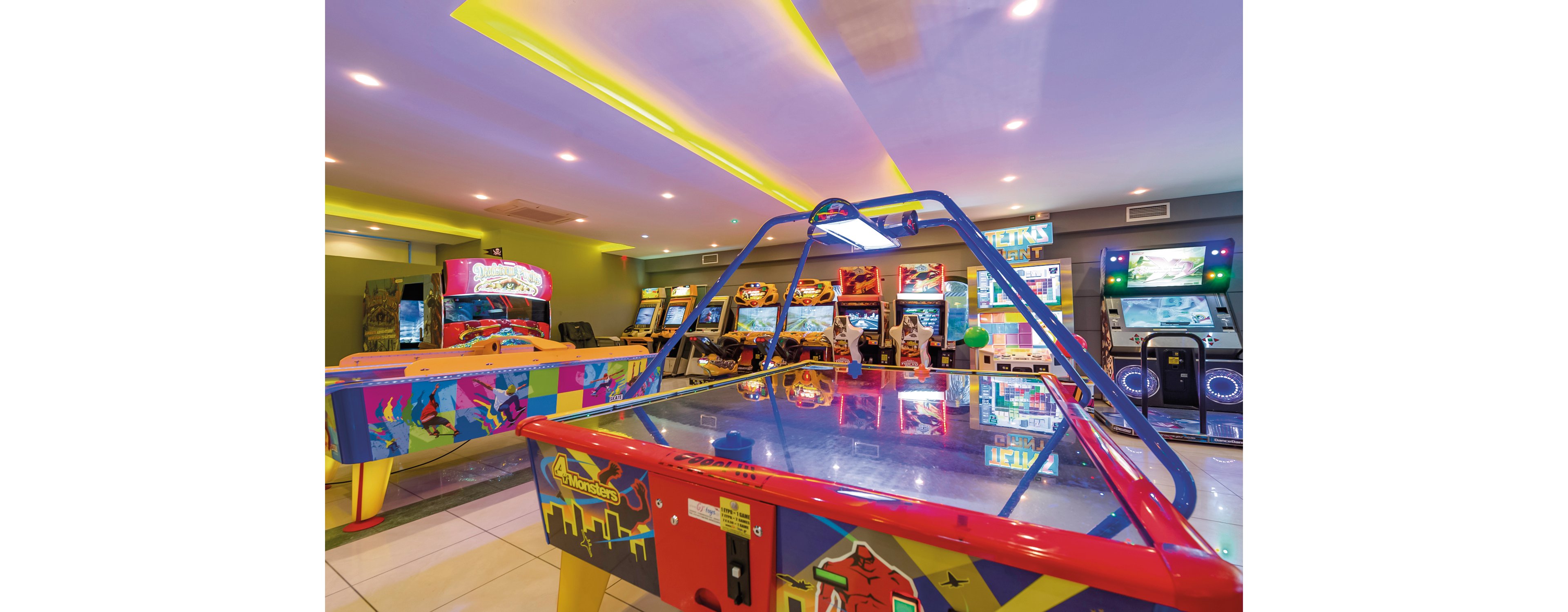 Caretta Beach Resort & Waterpark