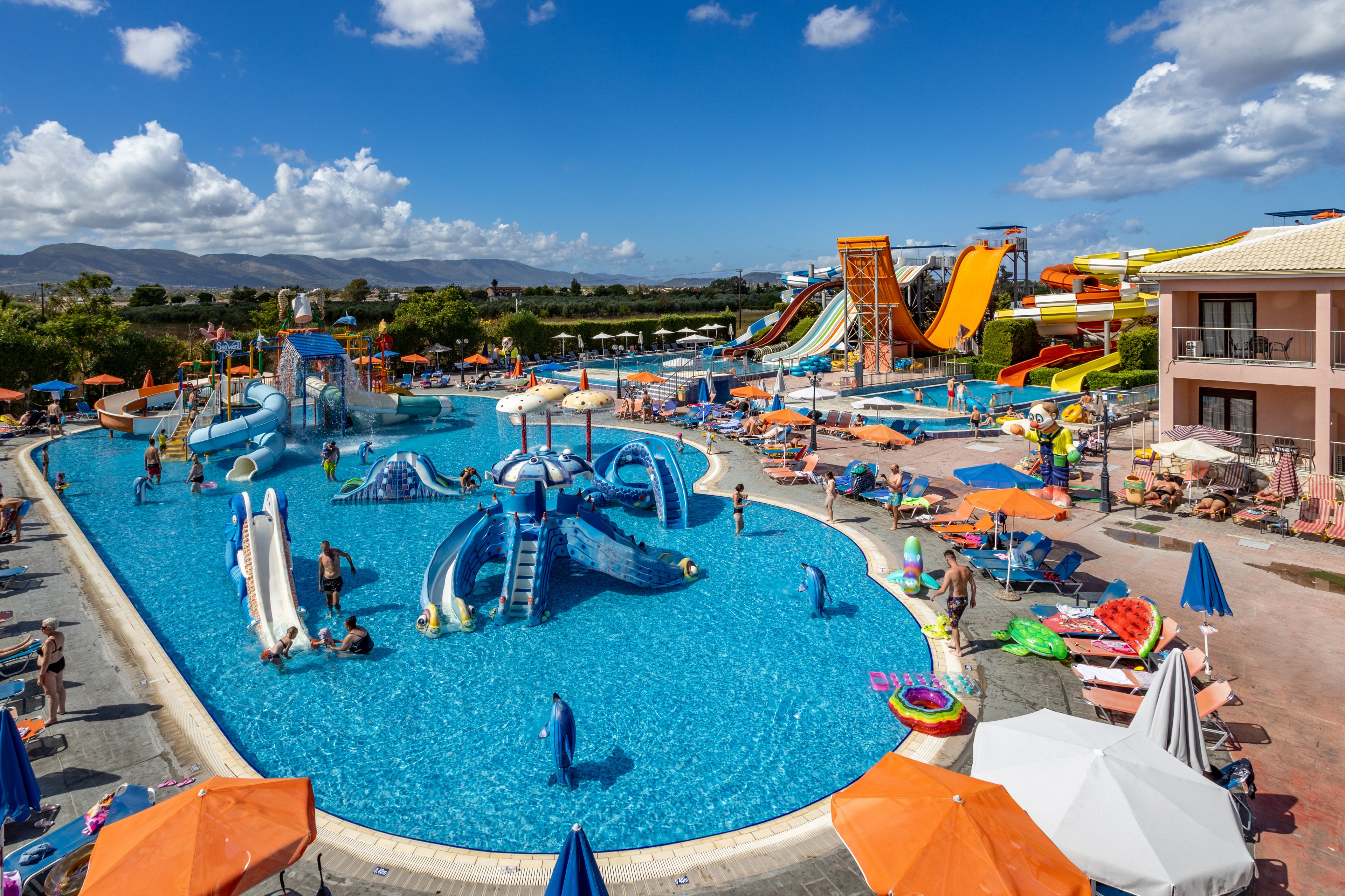 Caretta Beach Resort & Waterpark