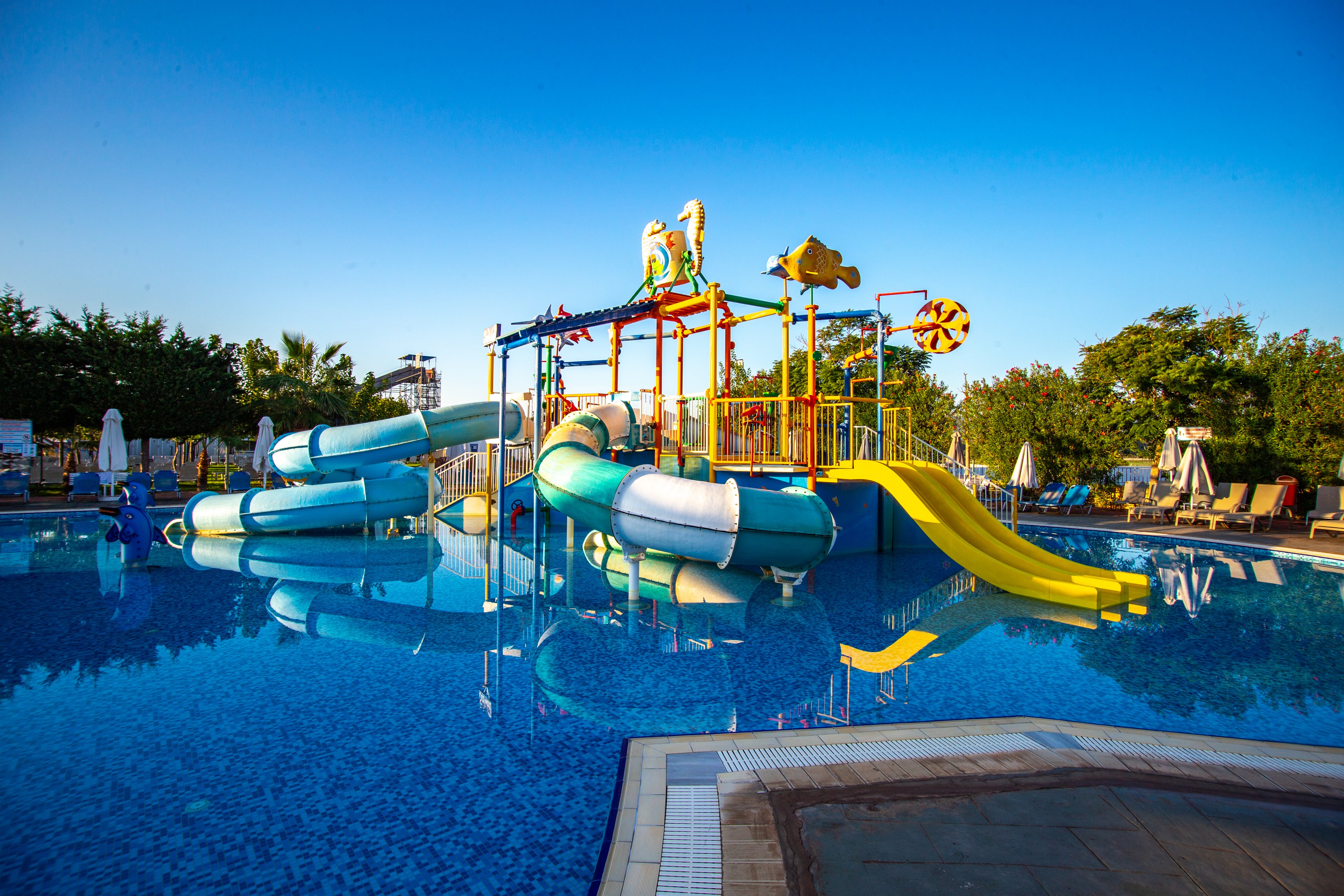 Caretta Beach Resort & Waterpark