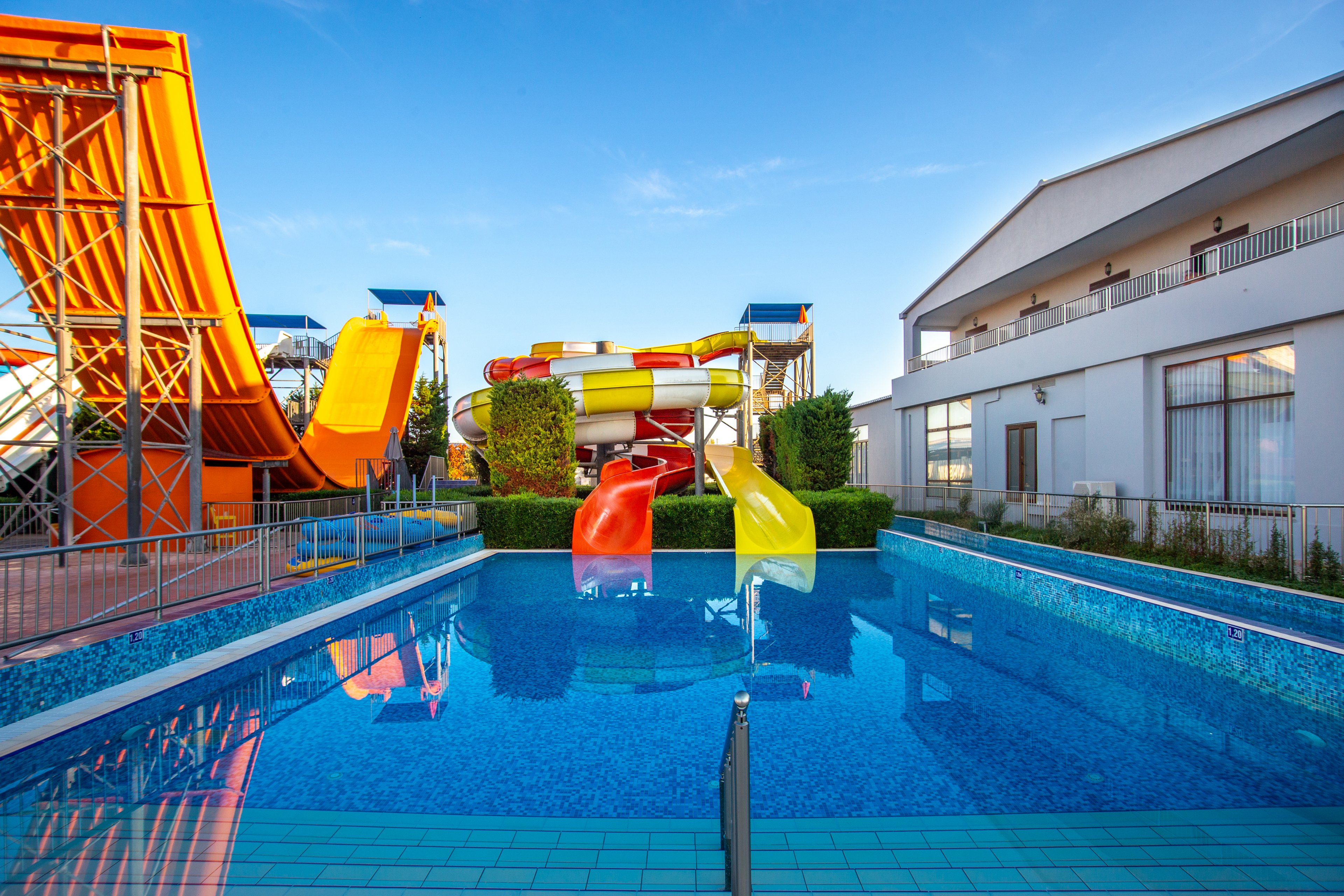 Caretta Beach Resort & Waterpark