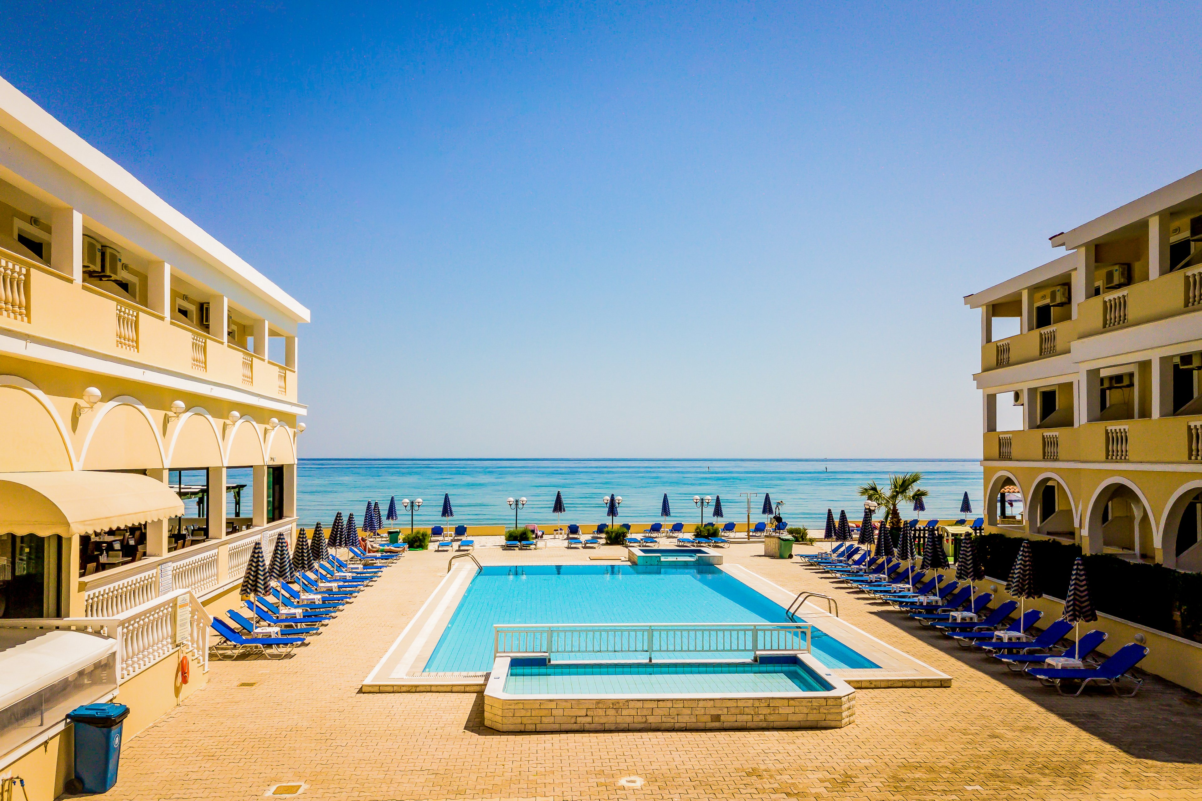 Konstantin Beach Hotel