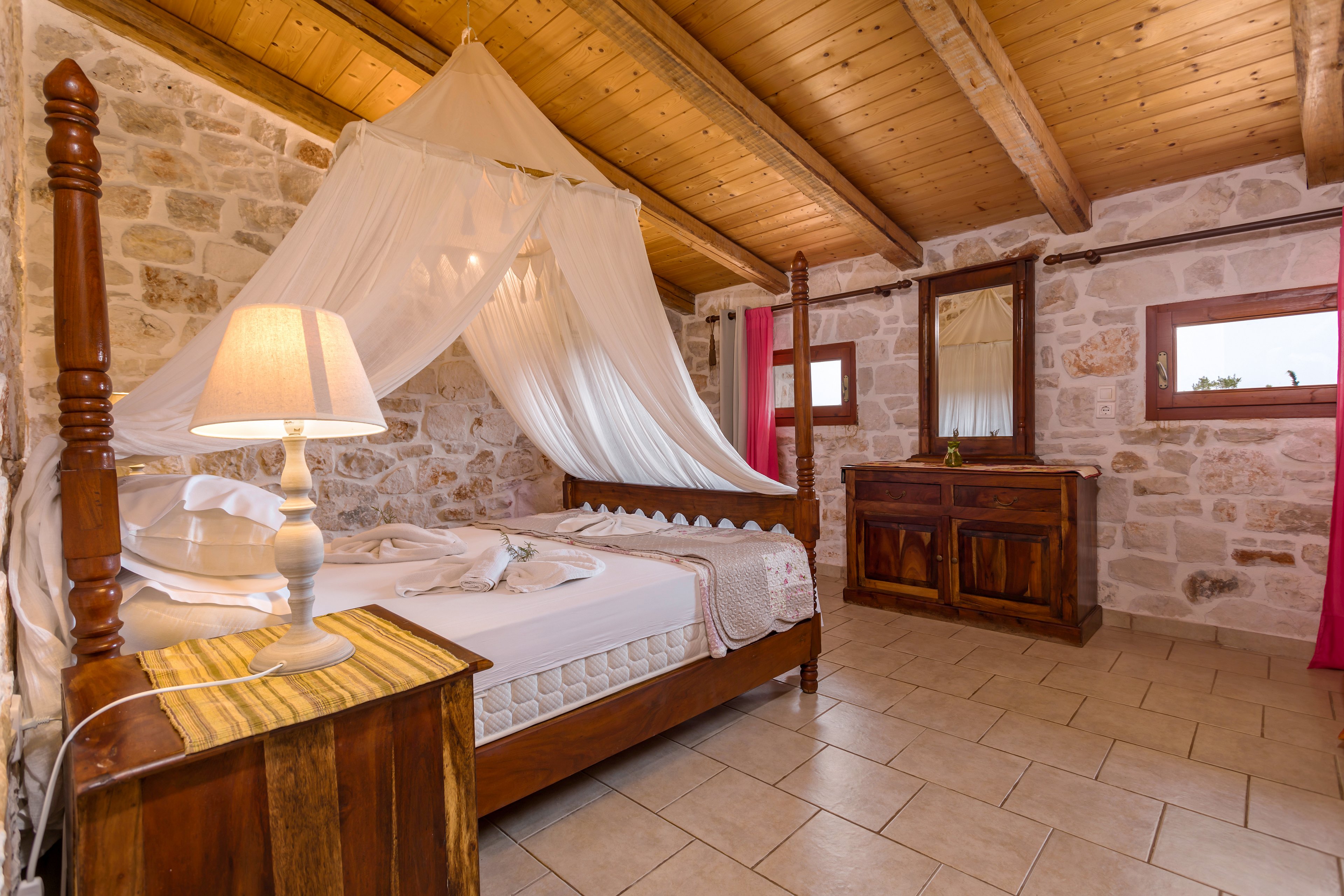 Garden of Eden Kalamaki