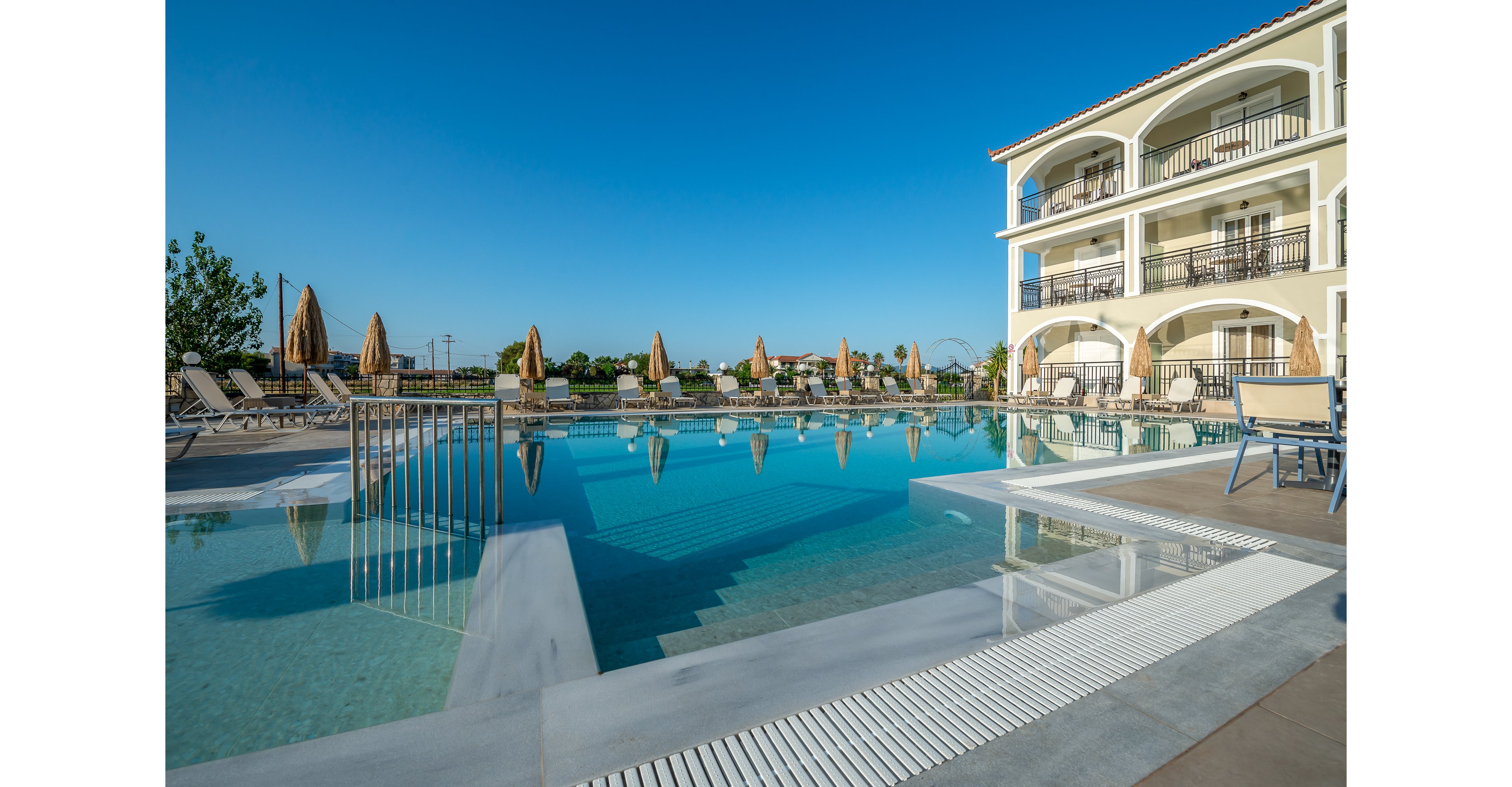 Athina Apartments Zante