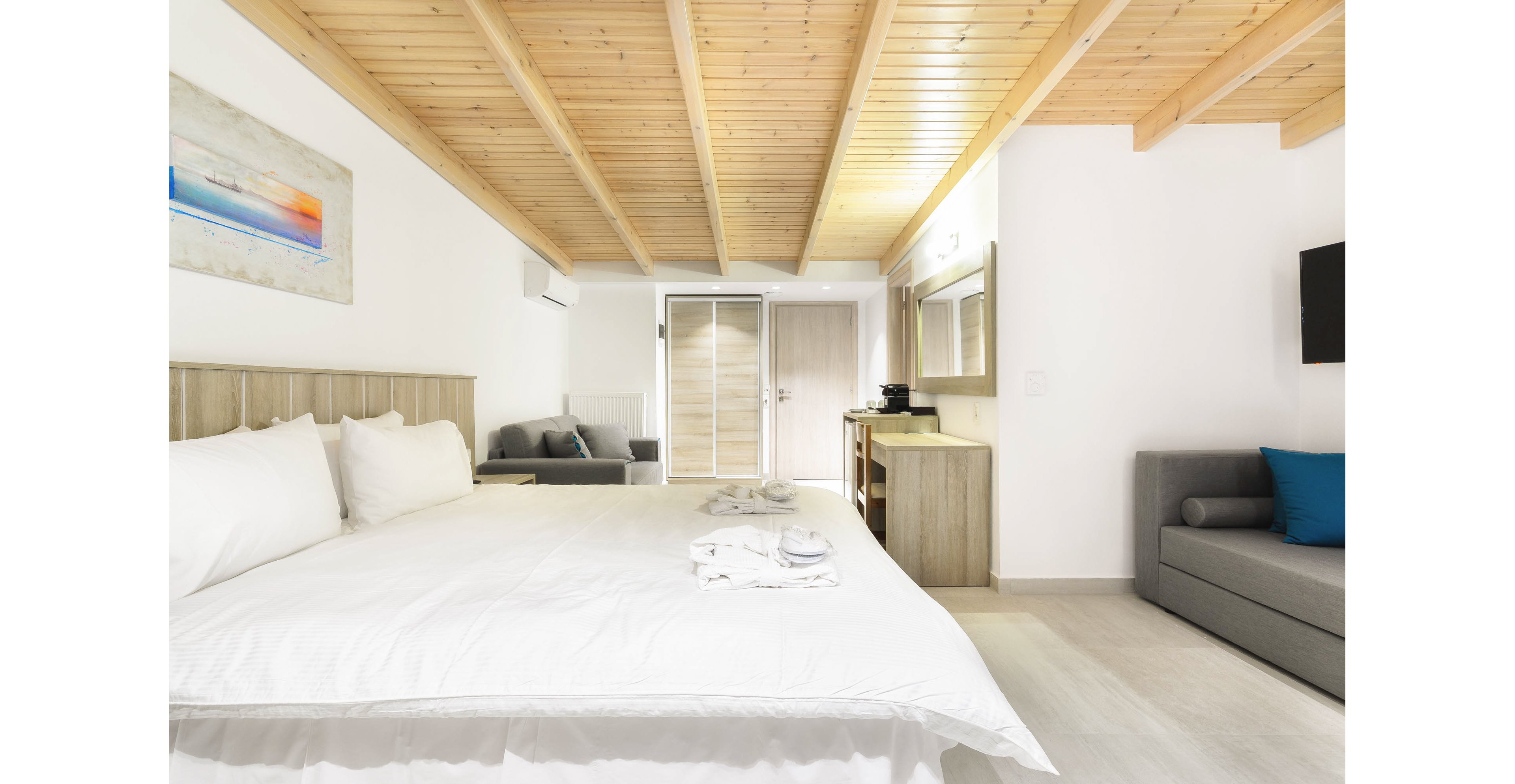 Iakinthos Tsilivi Beach