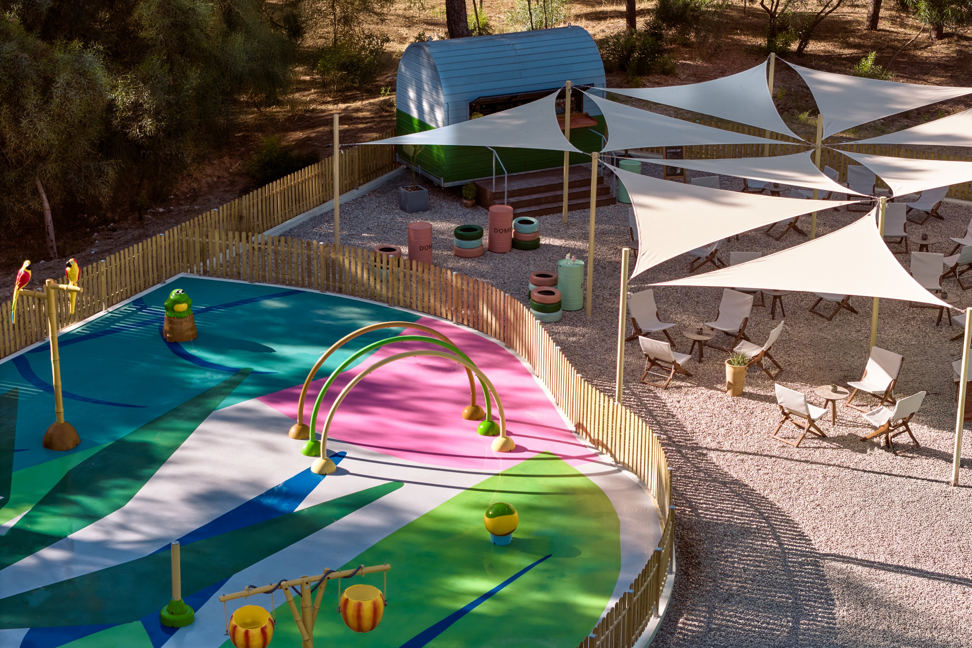 Domes Aulus Zante Autograph Collection