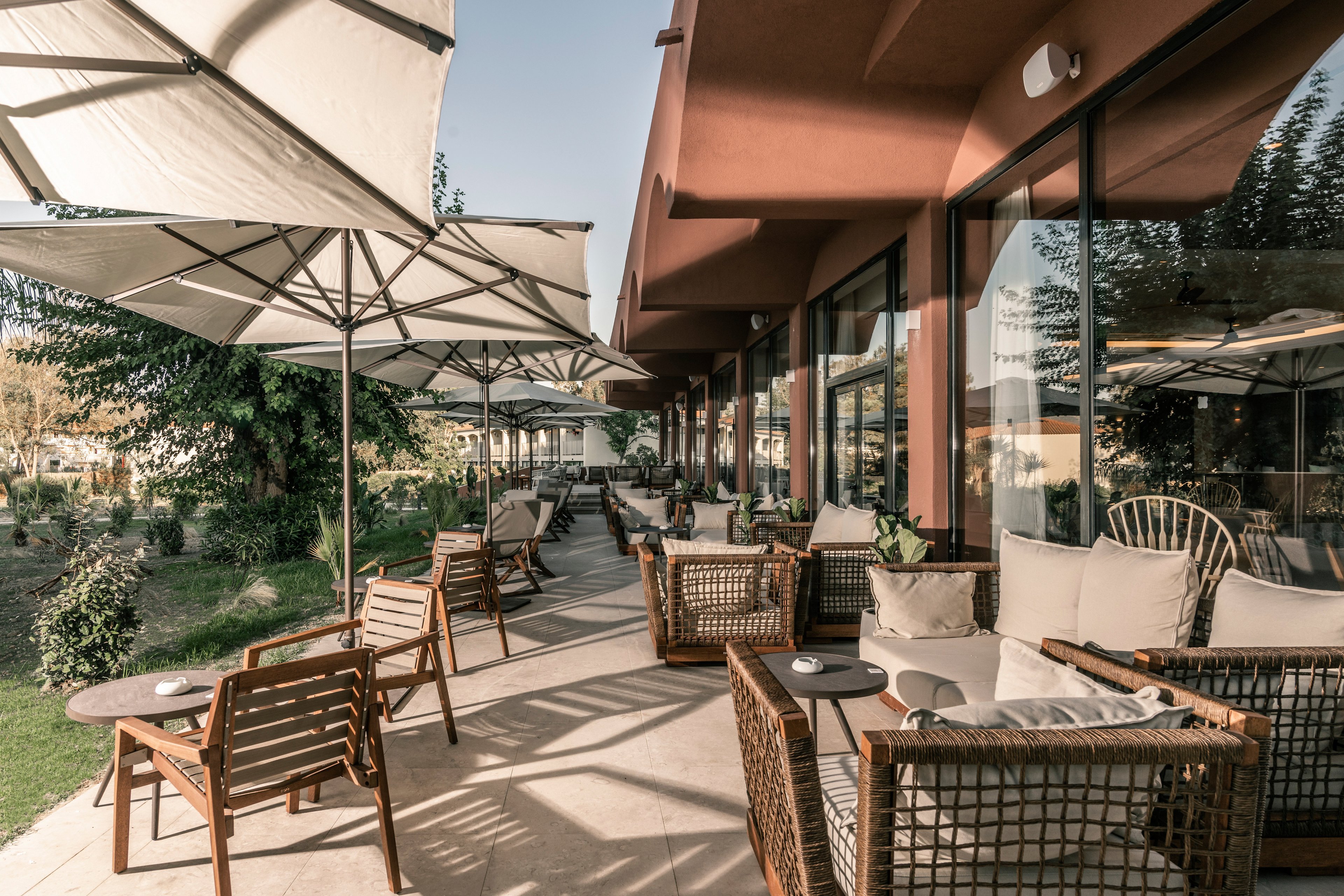 Domes Aulus Zante Autograph Collection