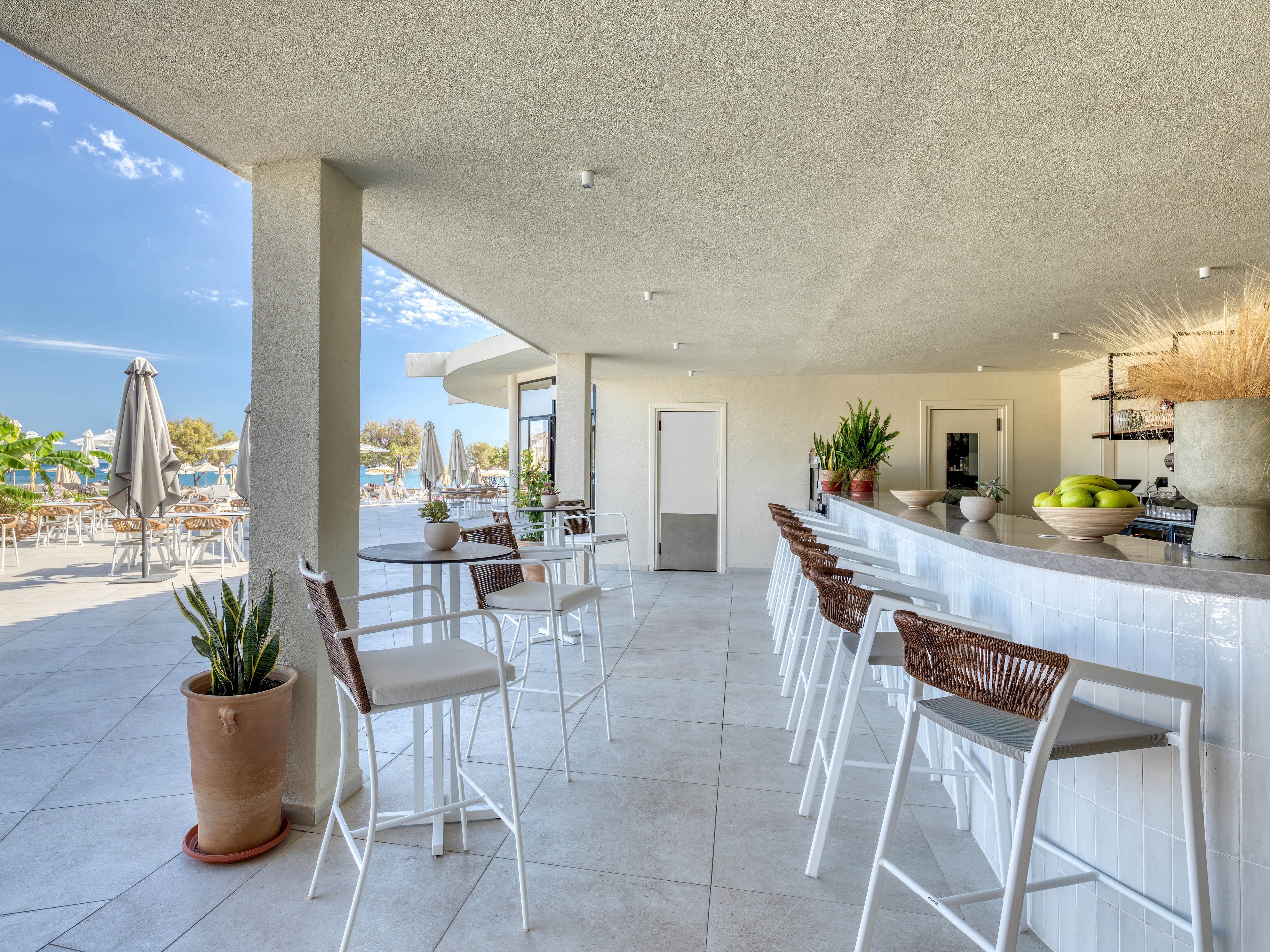 Domes Aulus Zante Autograph Collection