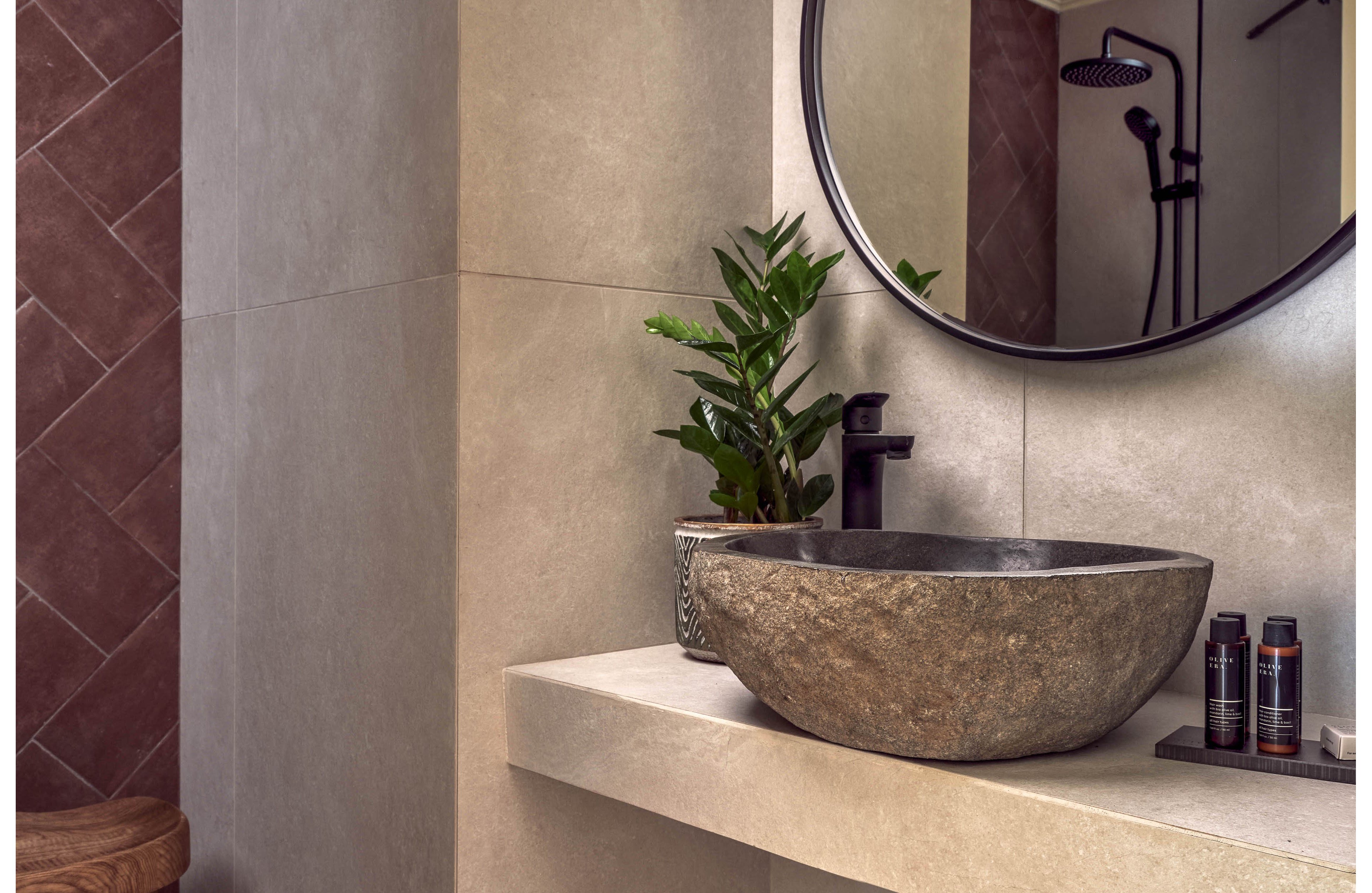 Domes Aulus Zante Autograph Collection