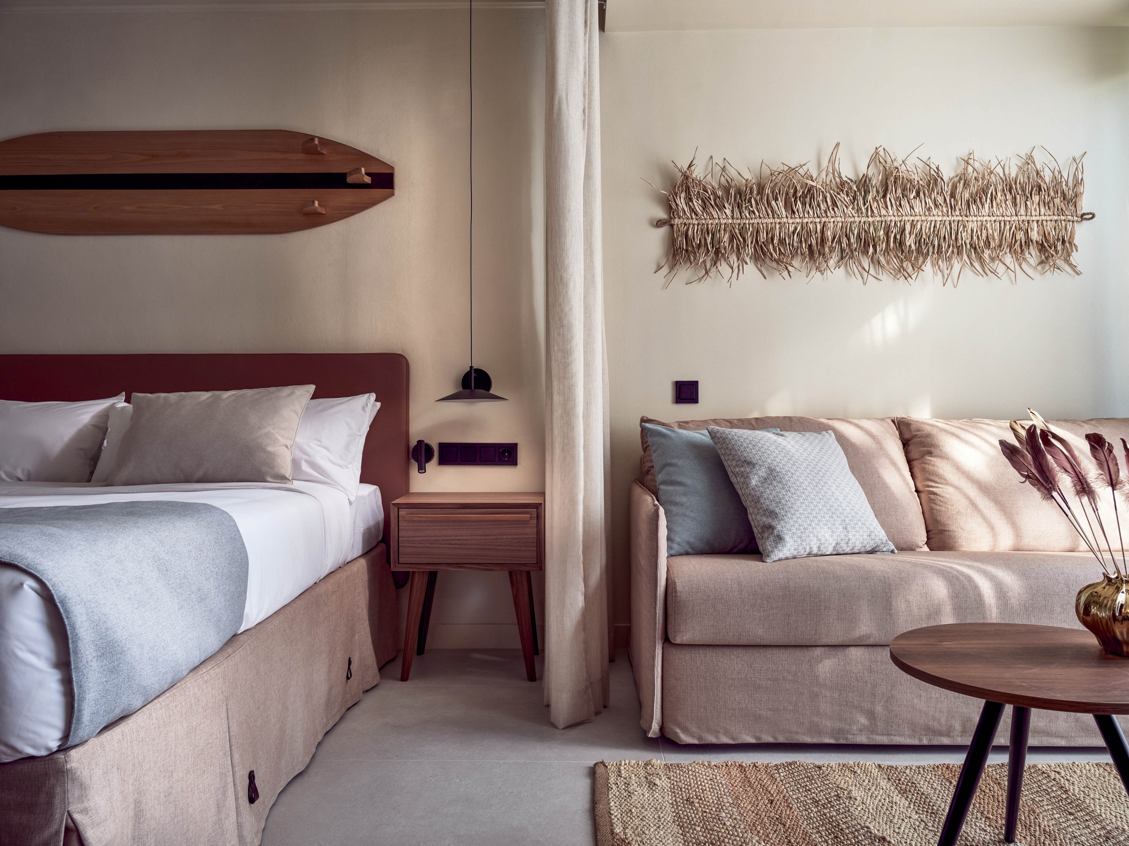 Domes Aulus Zante Autograph Collection