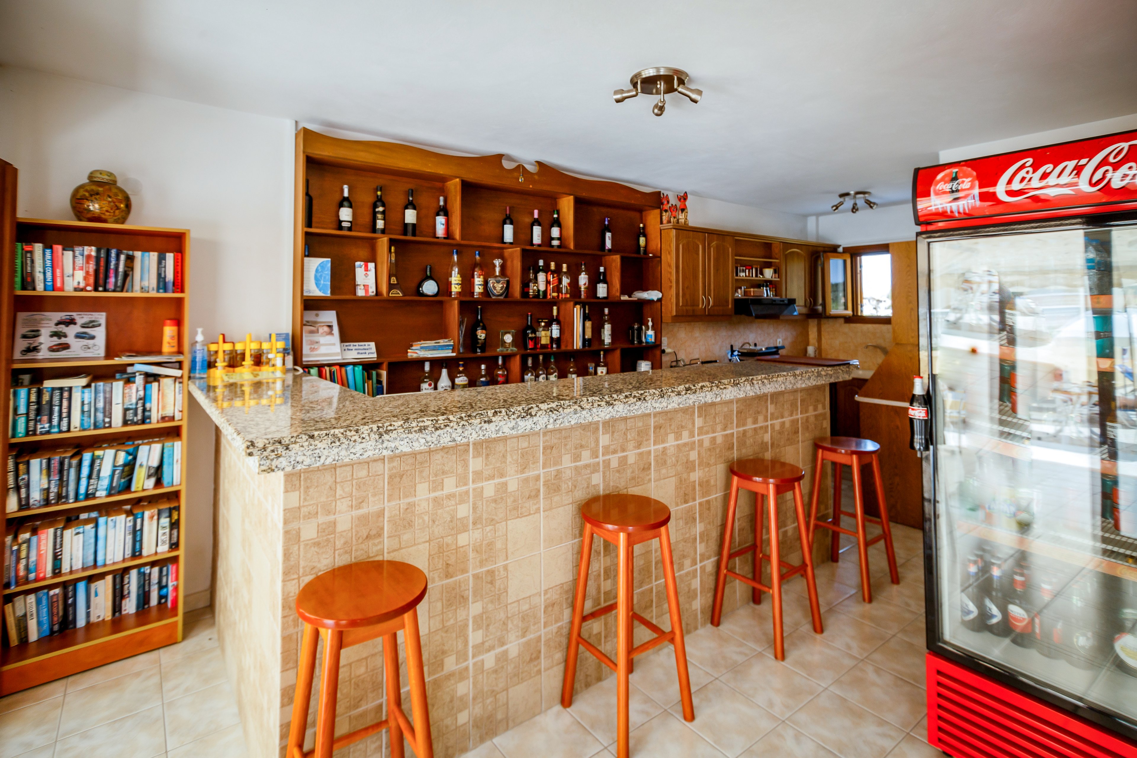 Litsa Studios & Apartments