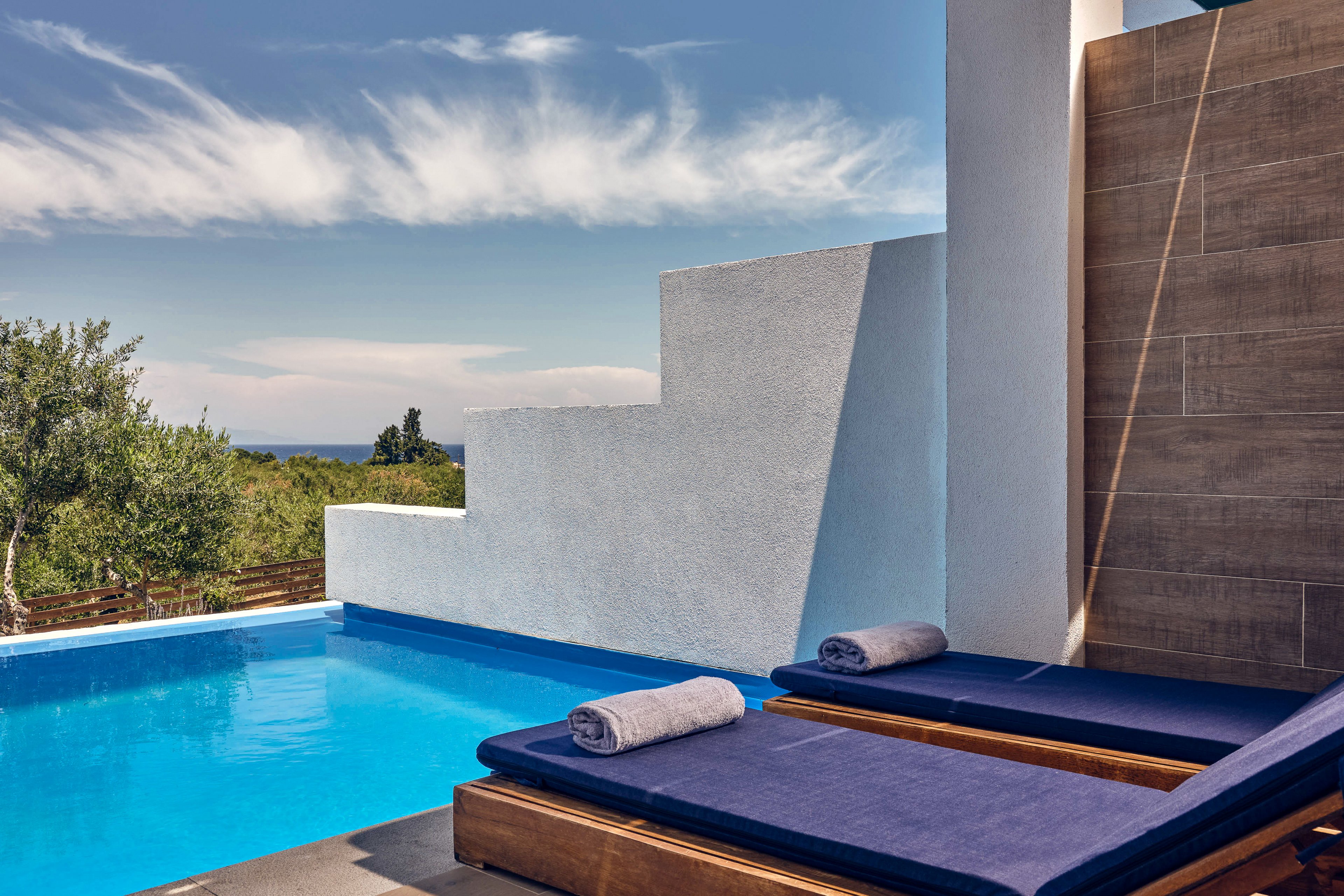 Cavo Orient Beach Hotel