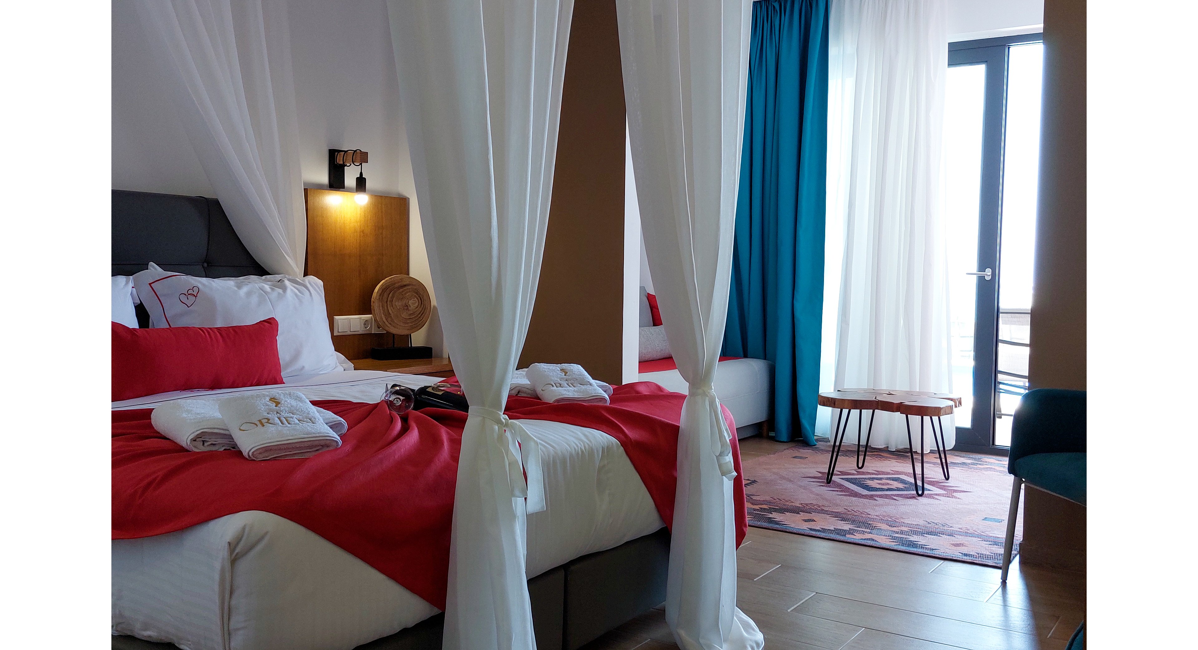 Cavo Orient Beach Hotel