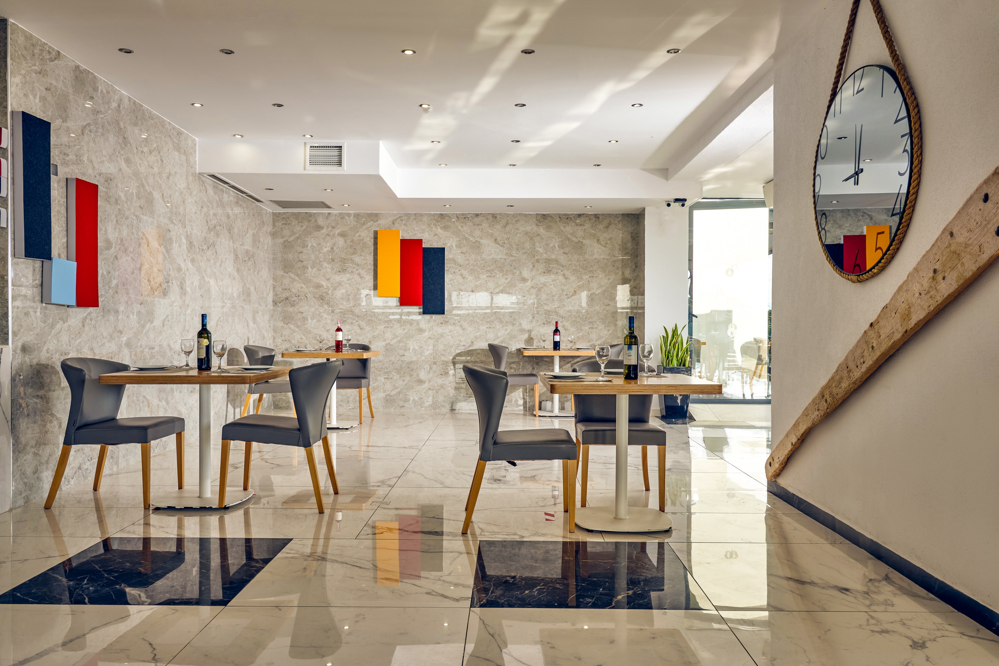 Cavo Orient Beach Hotel