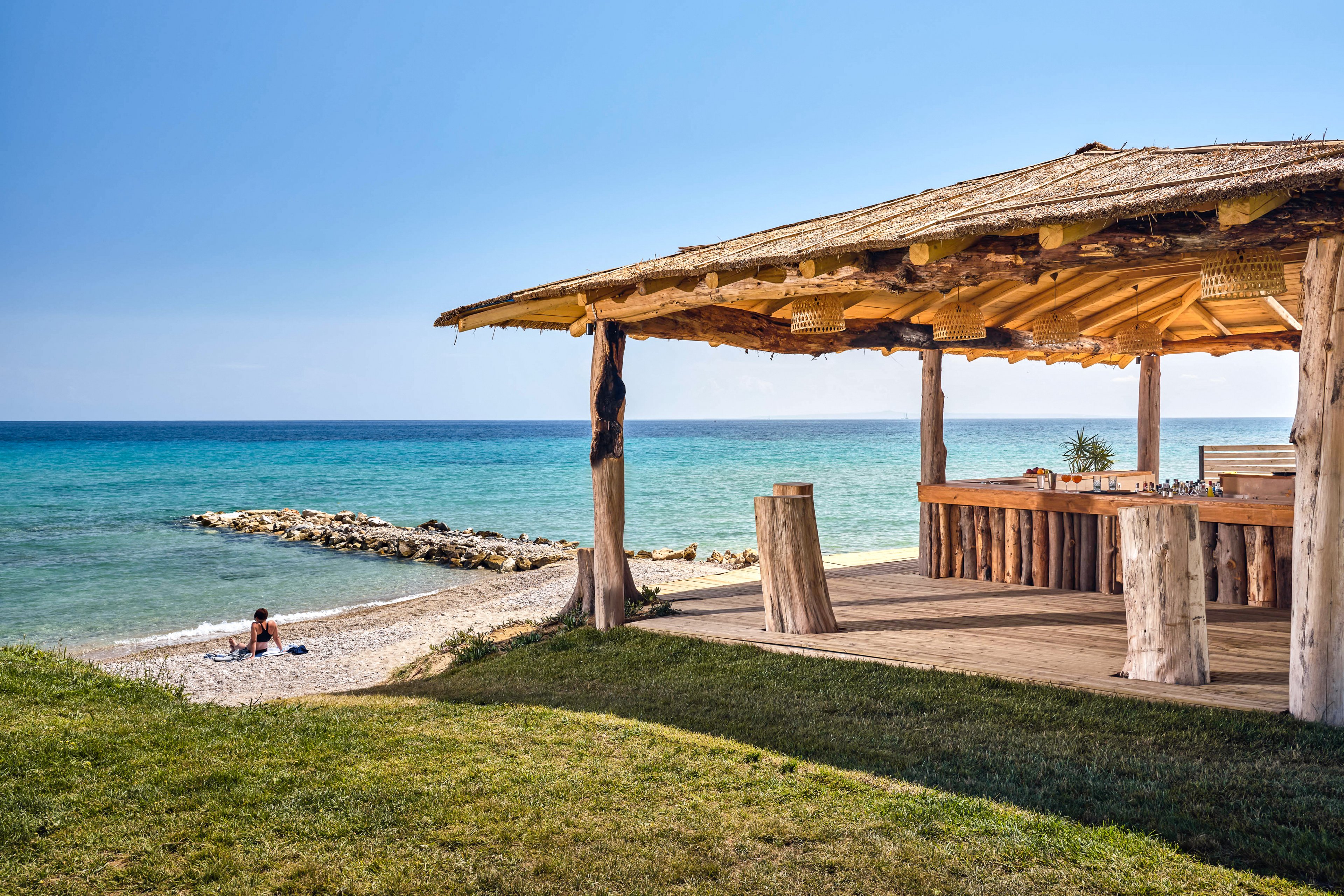 Cavo Orient Beach Hotel