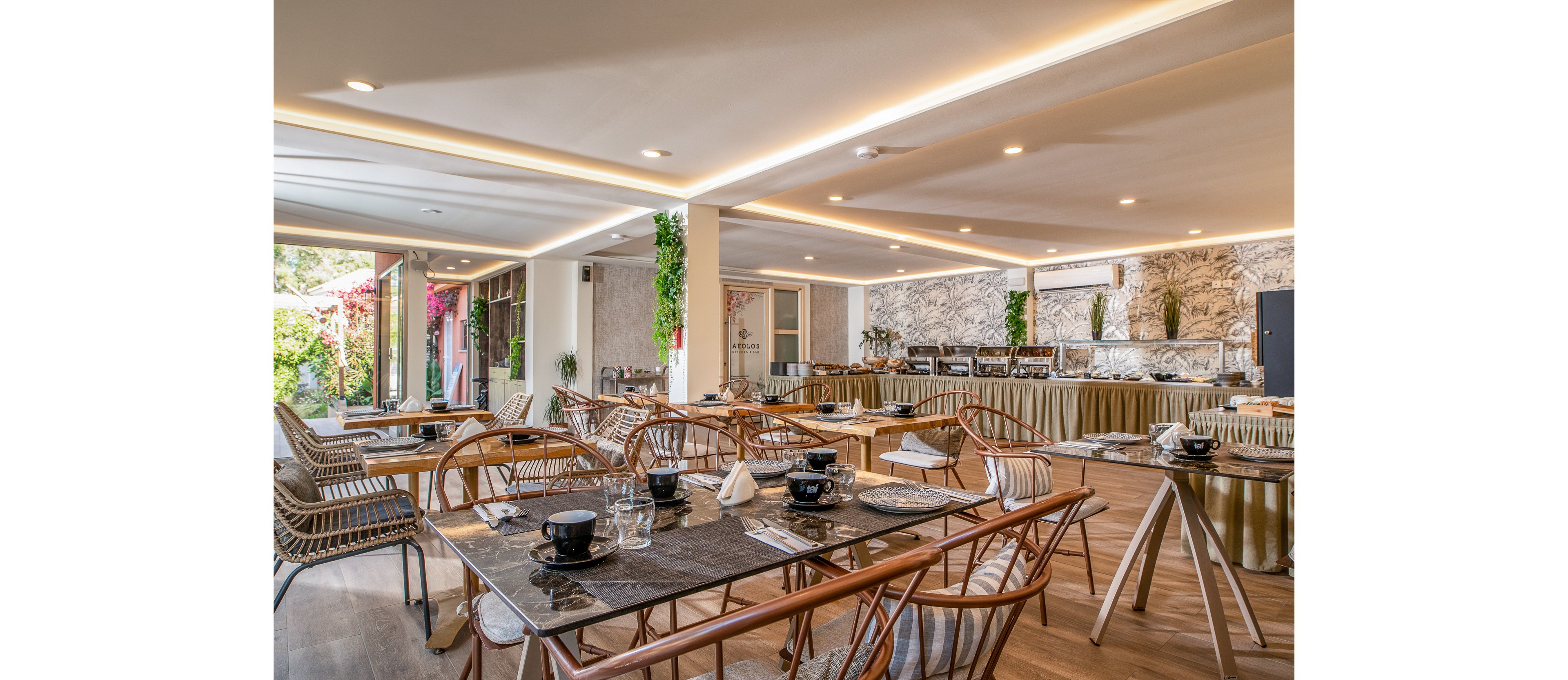 Aeolos Boutique Hotel & Suites