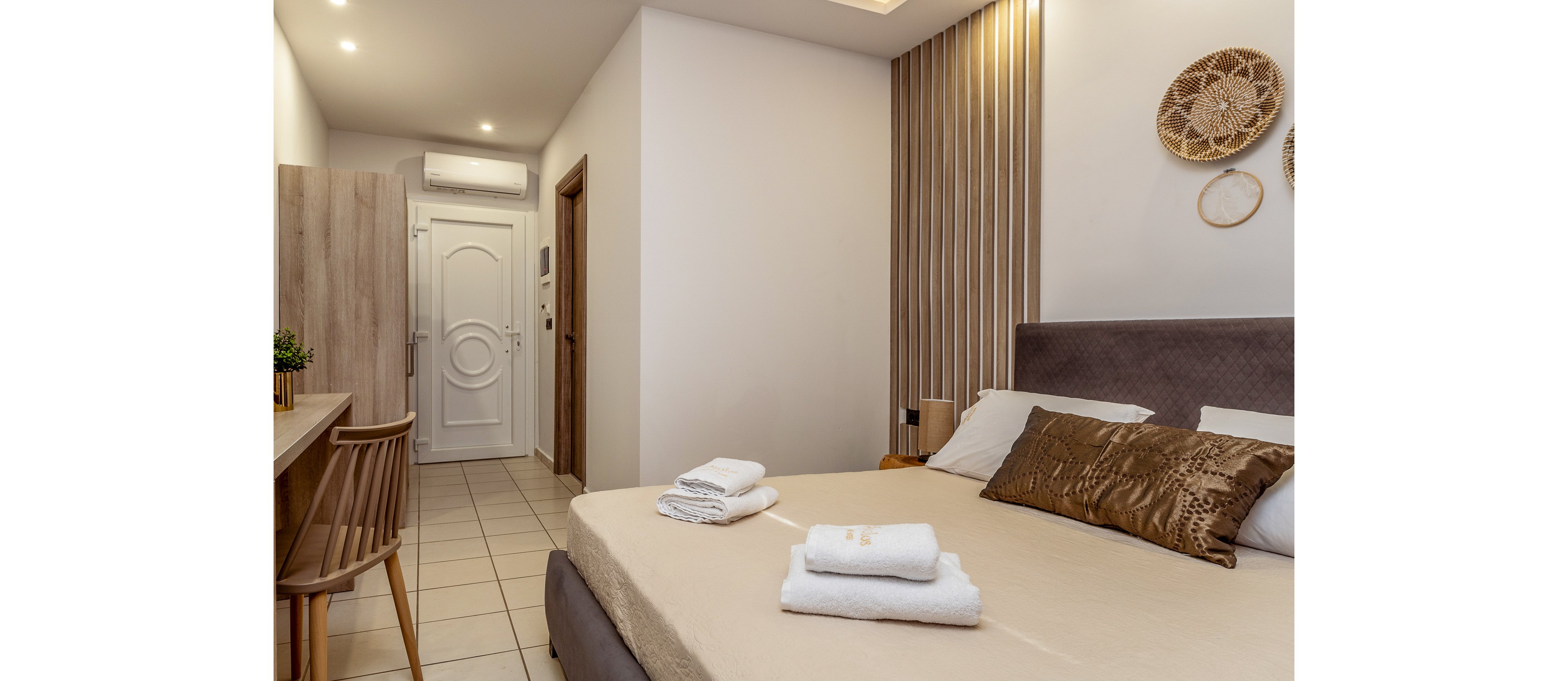 Aeolos Boutique Hotel & Suites