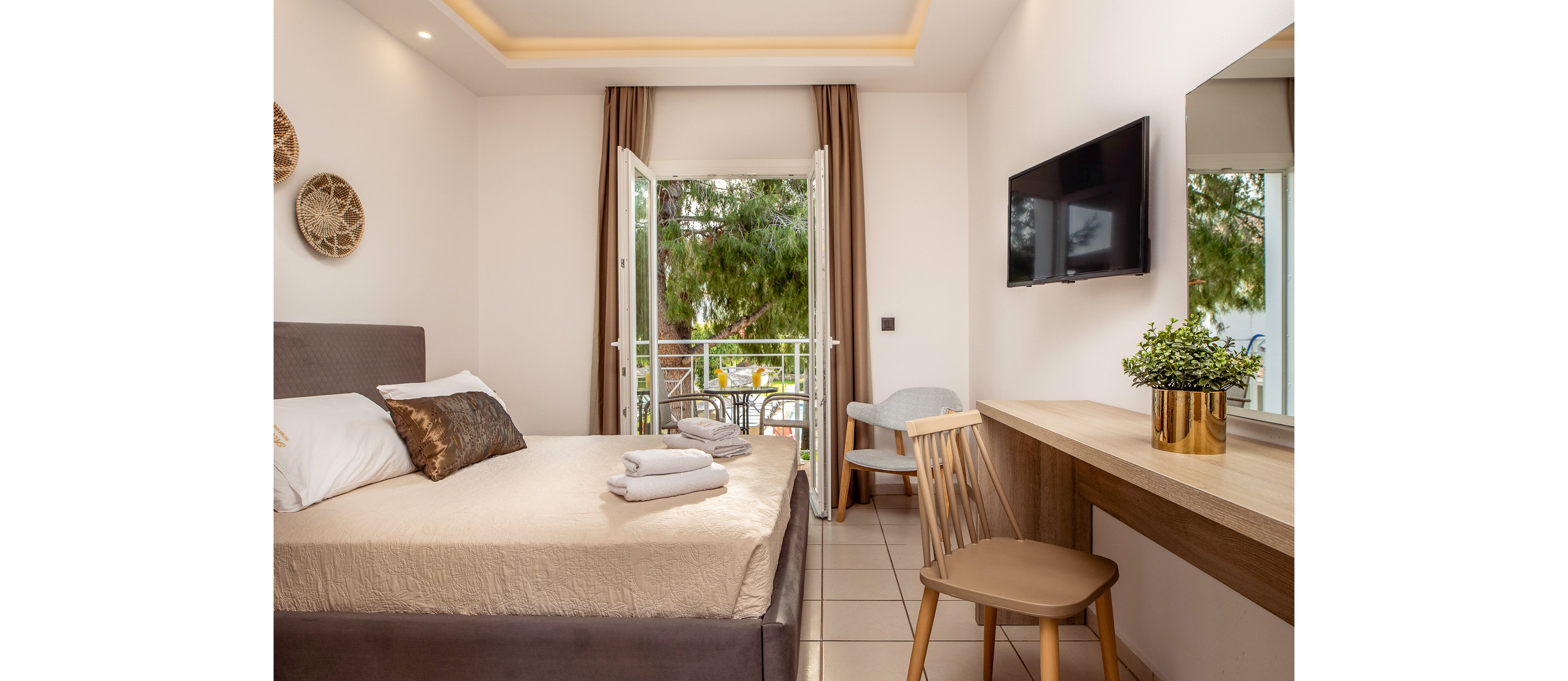 Aeolos Boutique Hotel & Suites