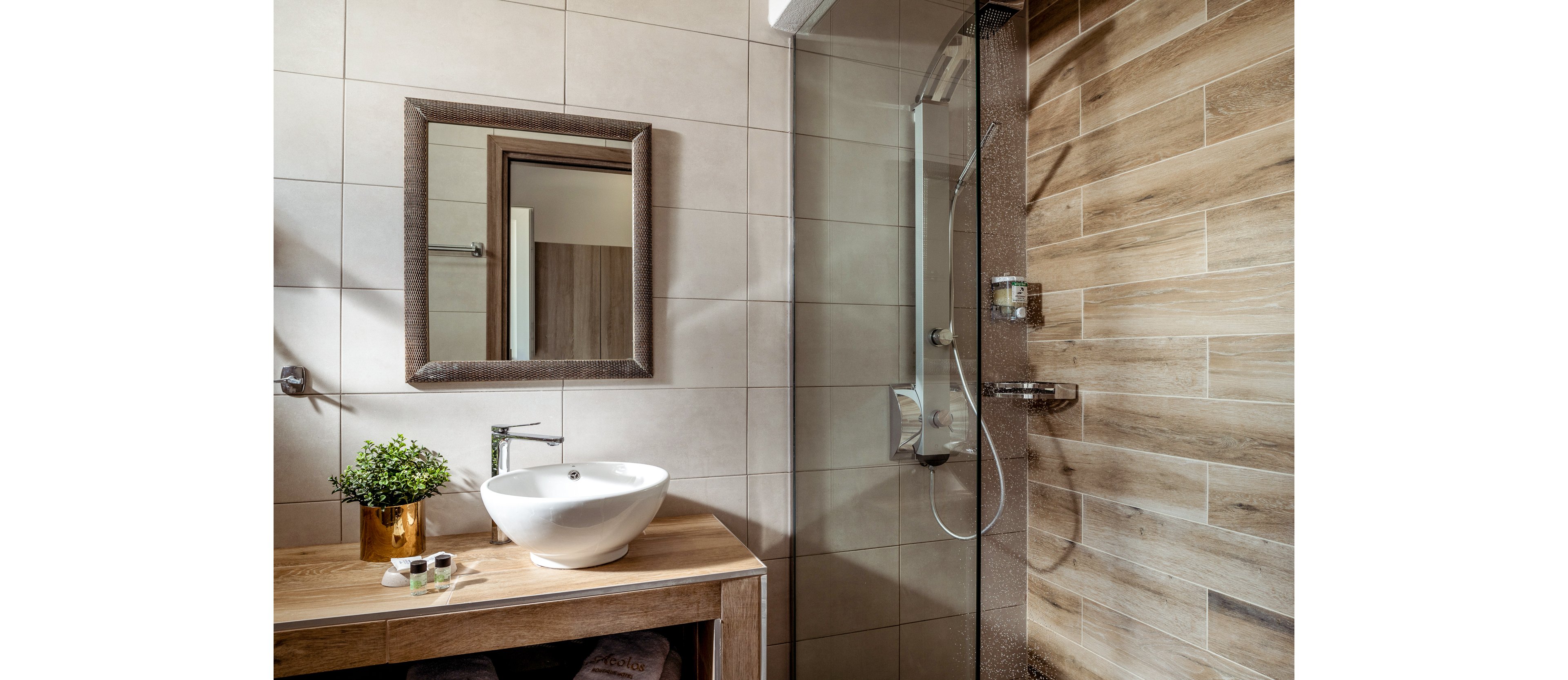 Aeolos Boutique Hotel & Suites