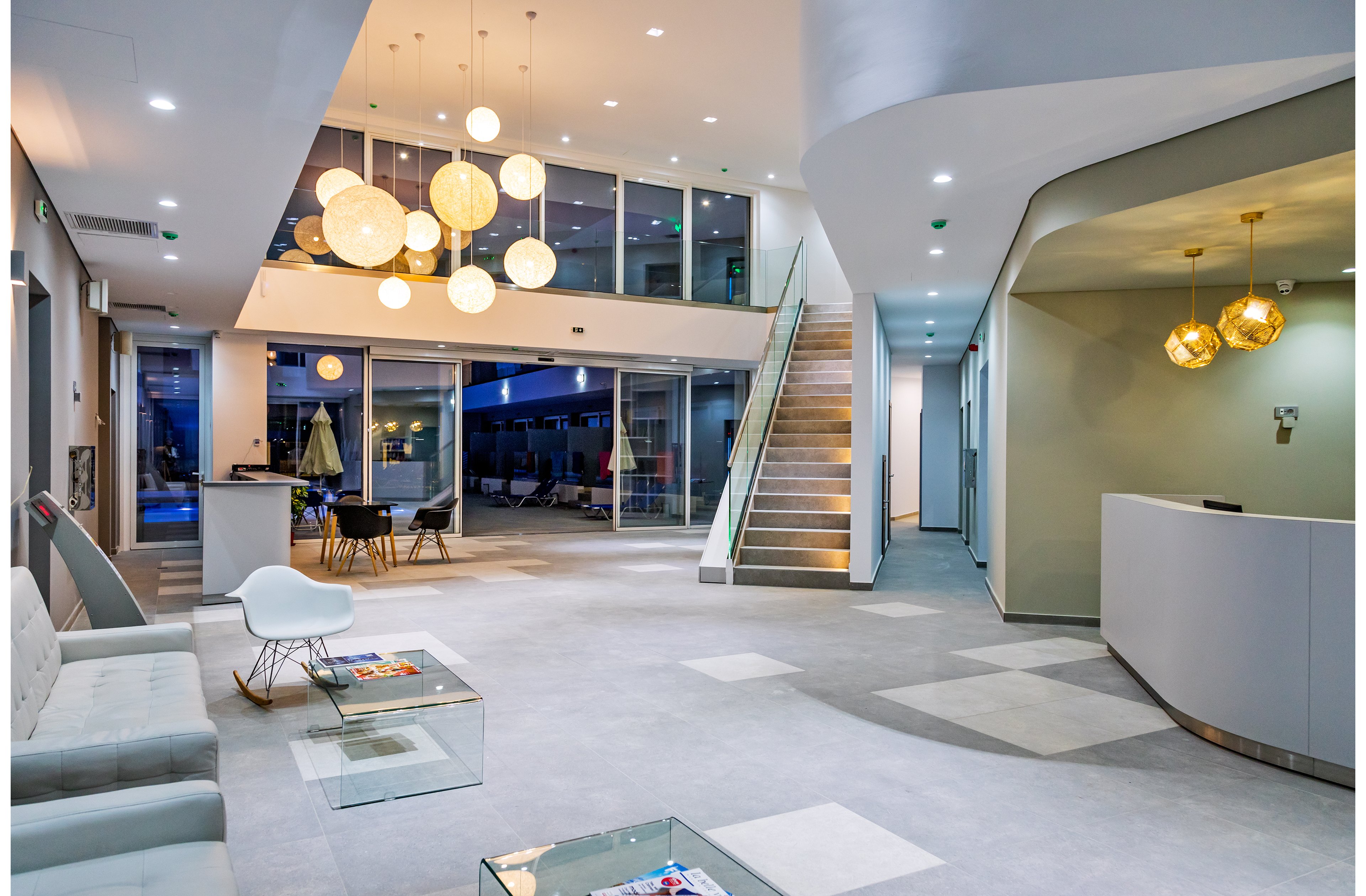 White Olive Premium Hotel