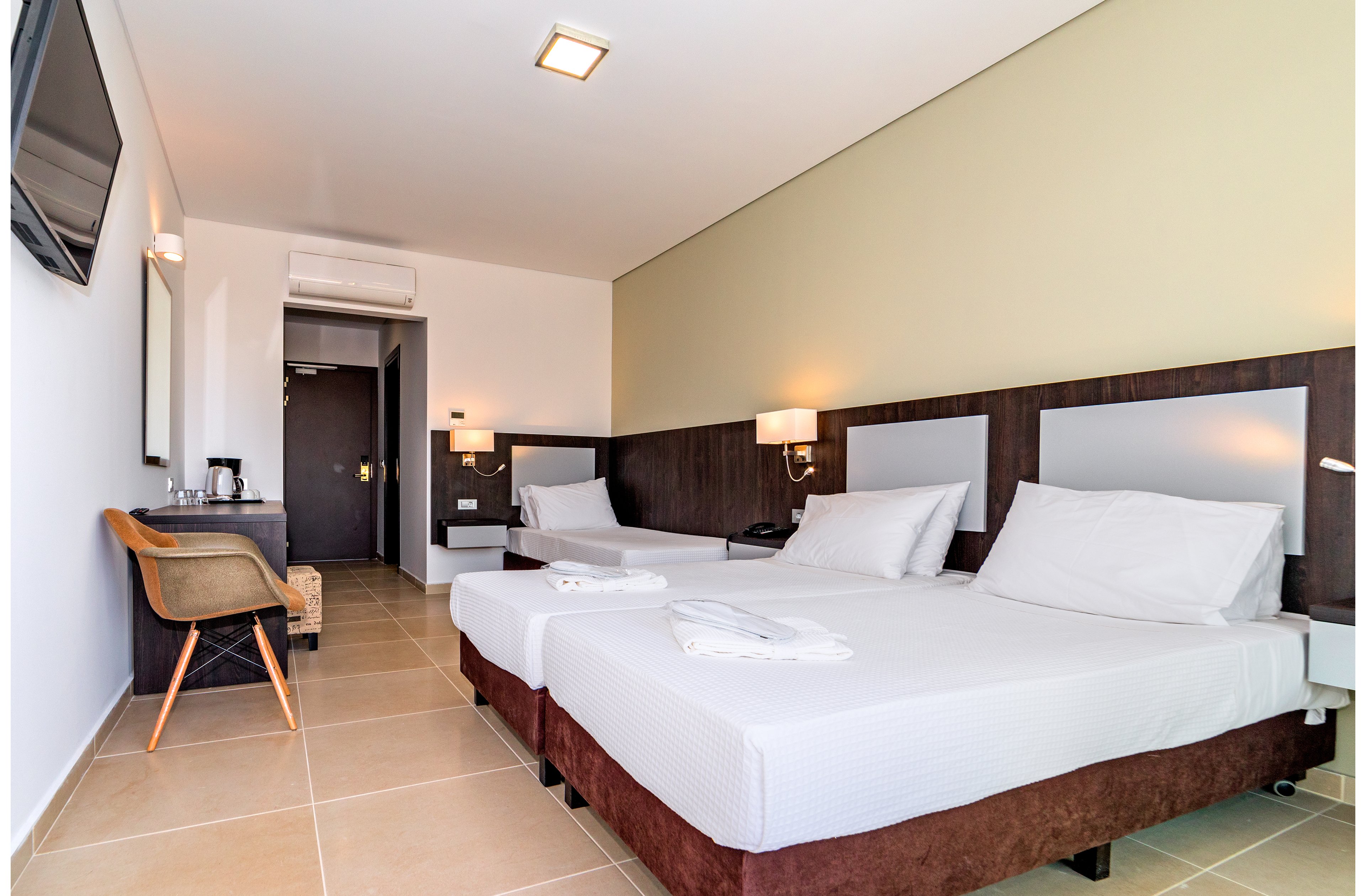 White Olive Premium Hotel