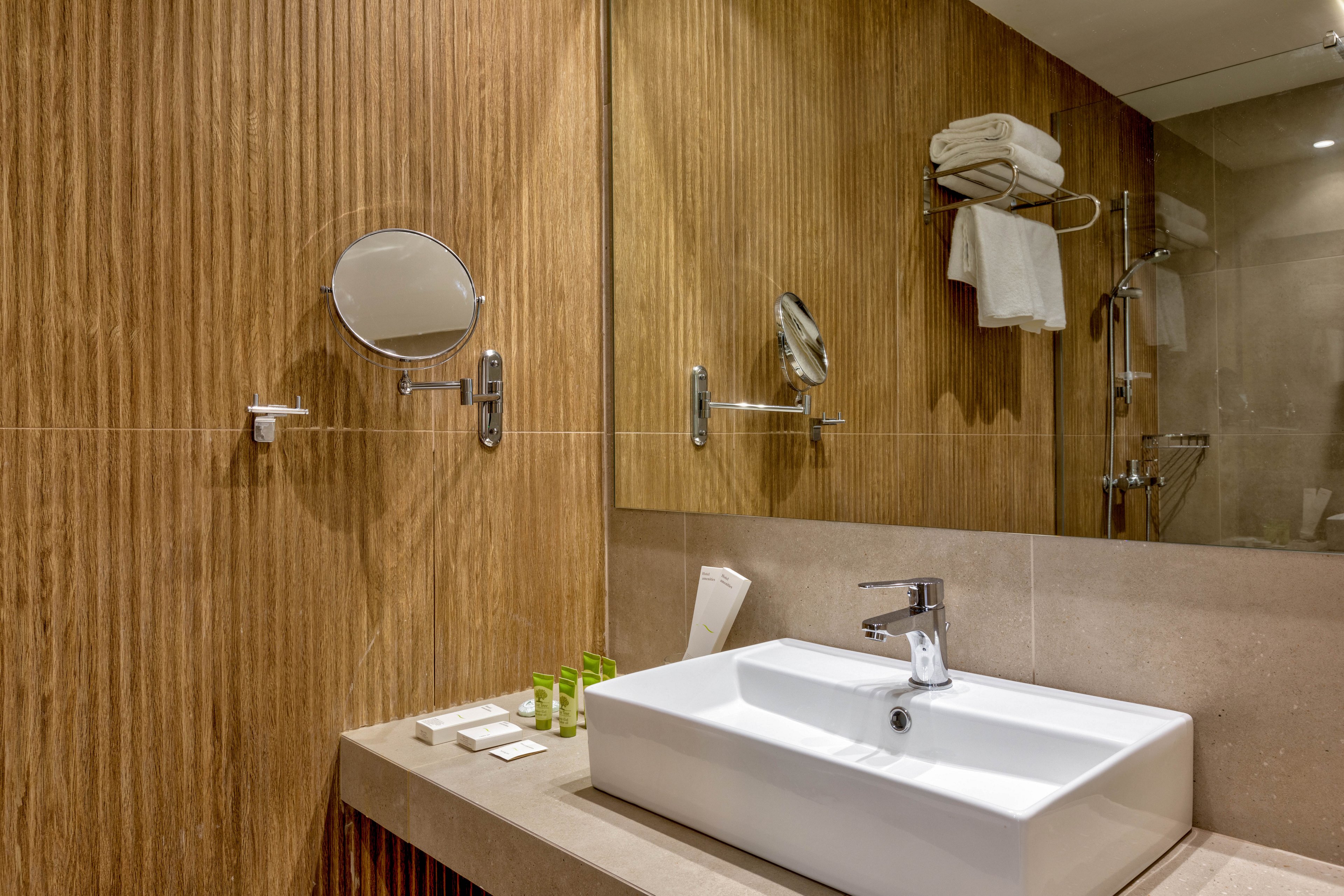 White Olive Premium Hotel
